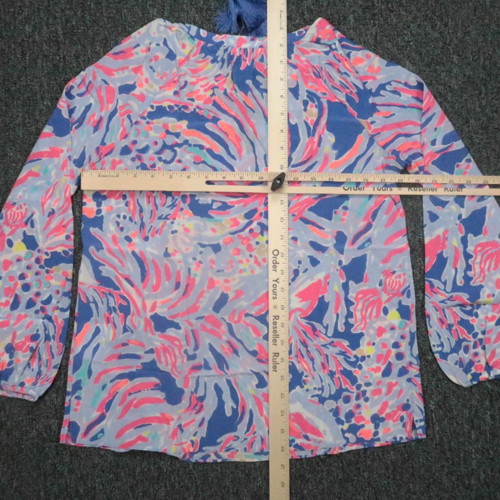 Lilly Pulitzer VINTAGE Lilly Pulitzer Shirt Womens XS Pink Blue Saria Silk Tasseled Top Simply Chic Size XS / US 0-2 / IT 36-38 - 7 Thumbnail