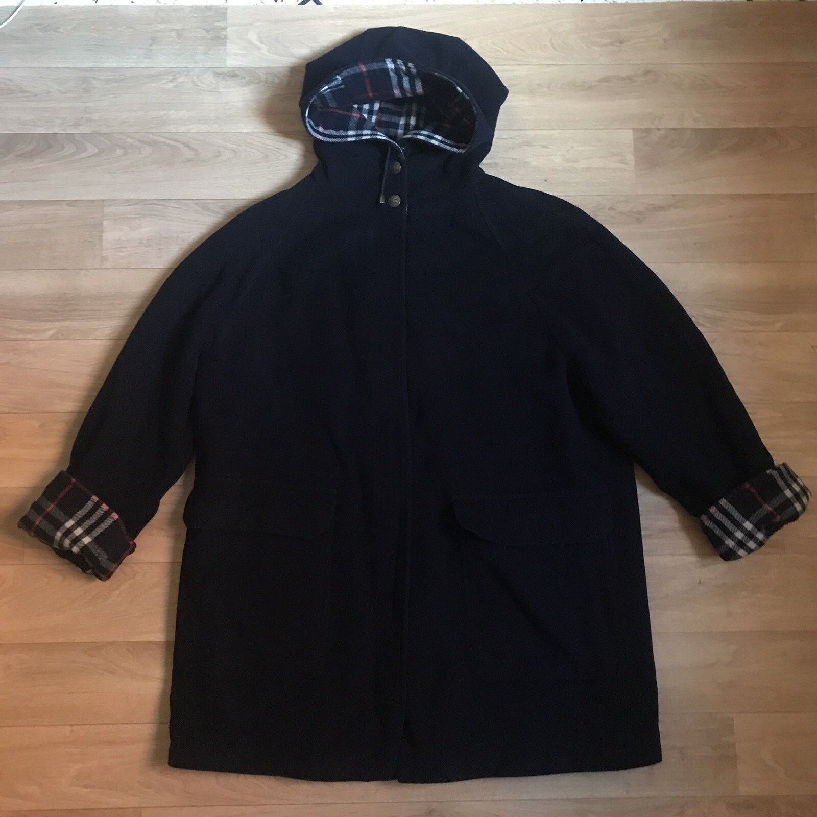 Burberry Vintage burberry coat hooded wool nova check blue navy women Size M / US 6-8 / IT 42-44 - 3 Thumbnail