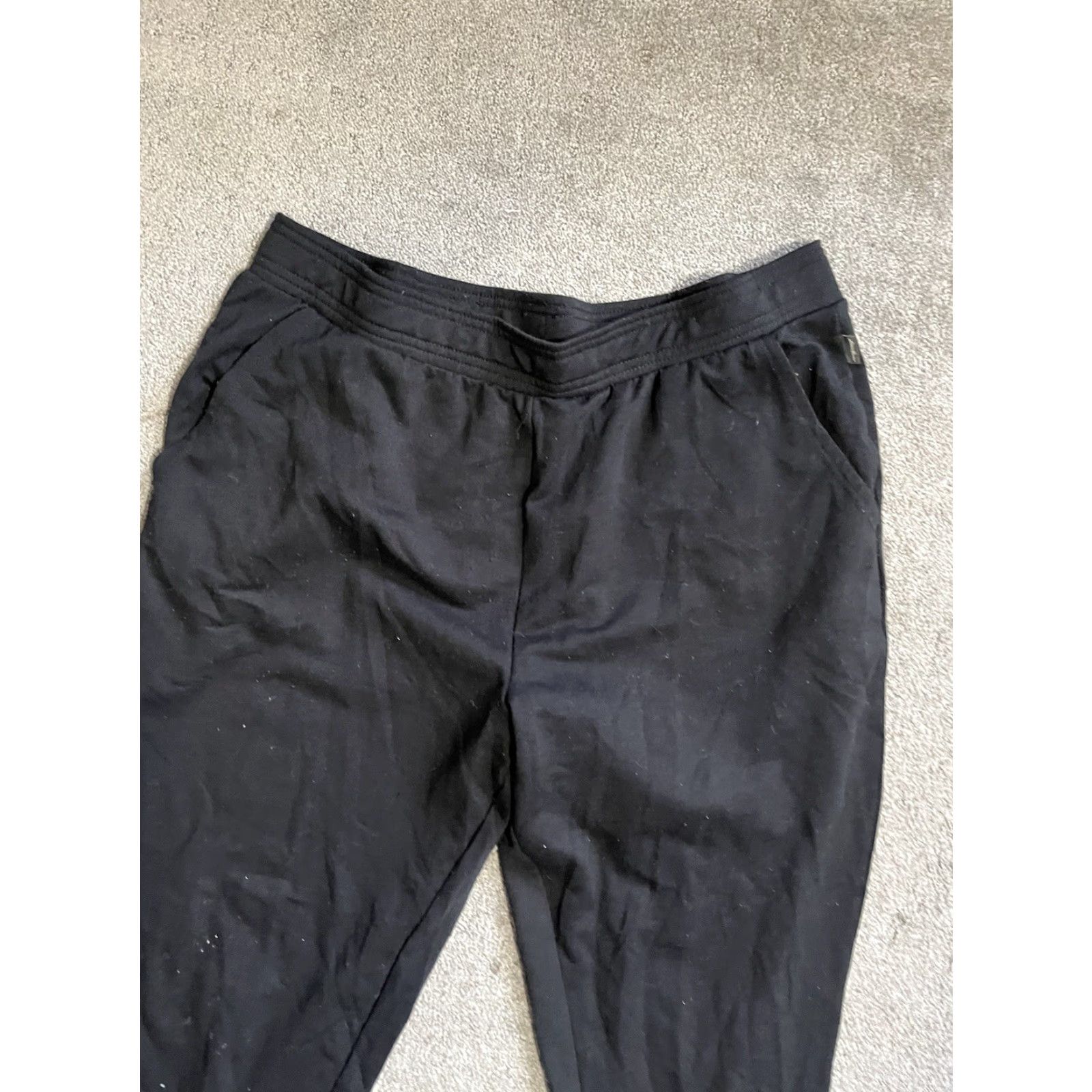 Eddie Bauer Eddie Bauer Black pull on lounge pants XL Women's Solid Polyester Blend Casual Pants Inseam 28 Comfort Rise High Size 40" / US 18 - 2 Thumbnail