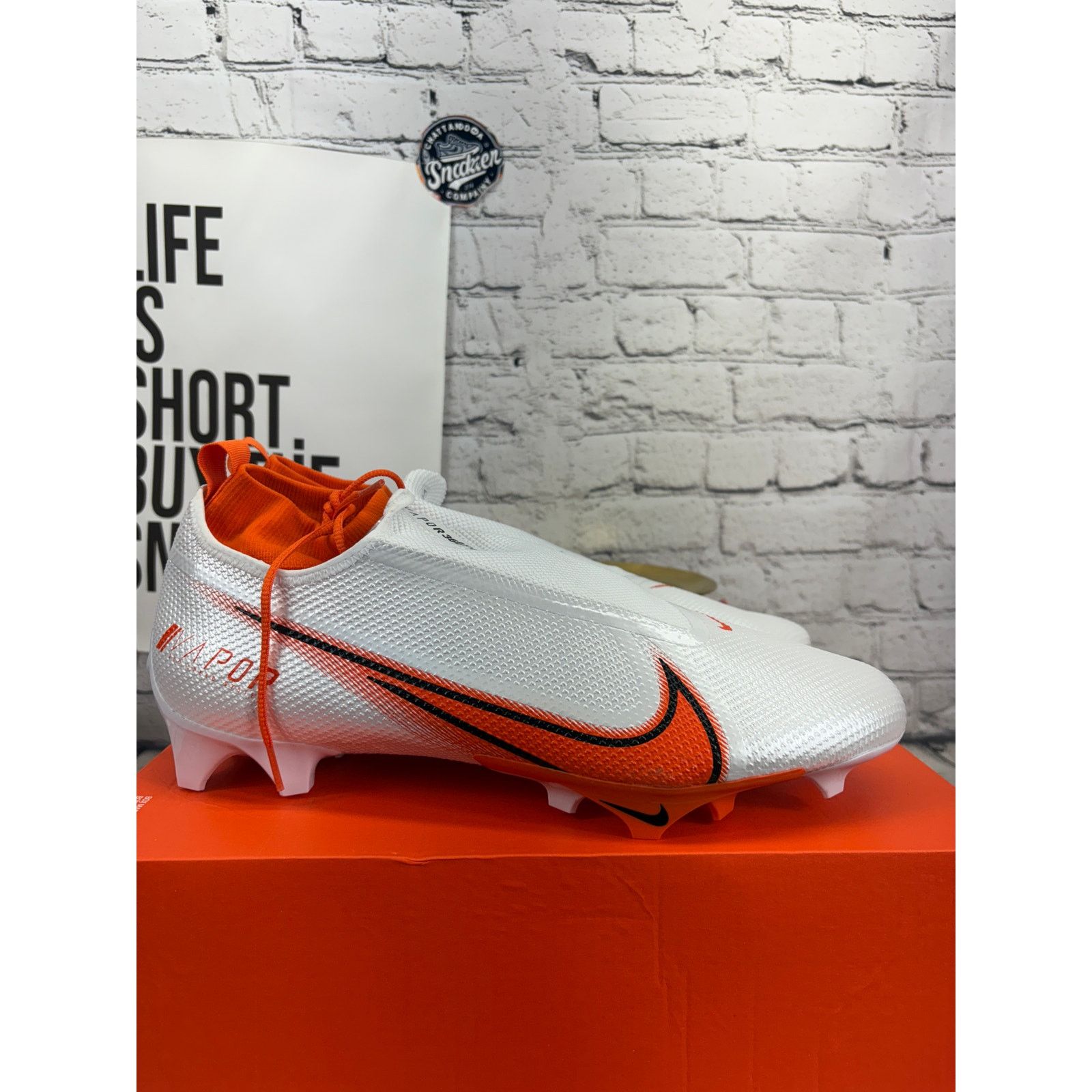 Nike Nike Vapor Edge 360 Pro Ghost Lace NFL Football Cleat Men 16 Size US 15 / EU 48 - 6 Thumbnail