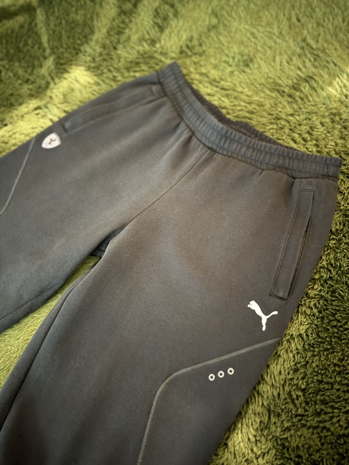 Ferrari × Puma [L] Puma x Ferrari F1 Training Sweatpants Black Size US 36 / EU 52 - 2 Thumbnail