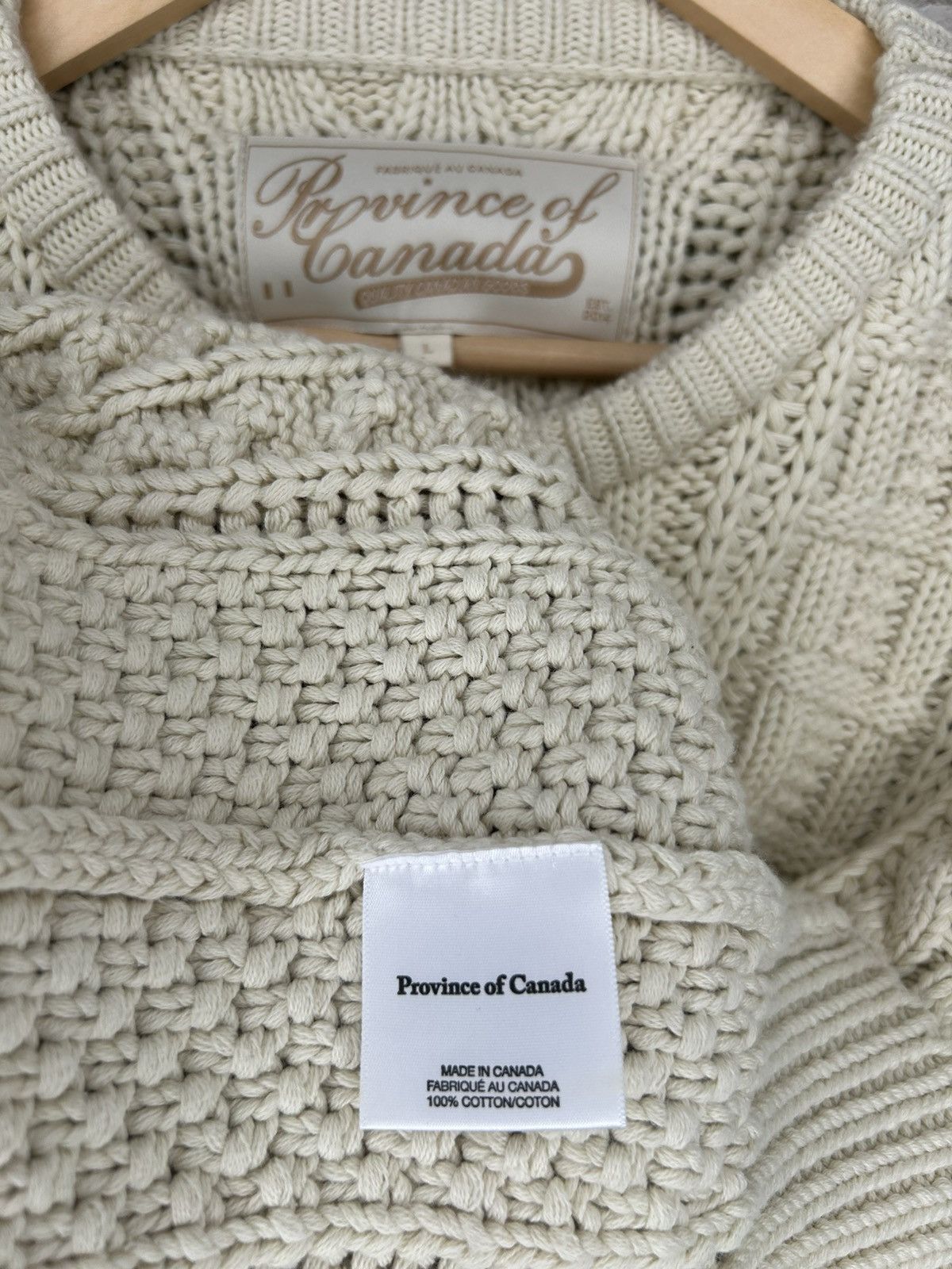 Vintage Province Of Canada White Cable Knit Sweater Size US L / EU 52-54 / 3 - 12 Thumbnail