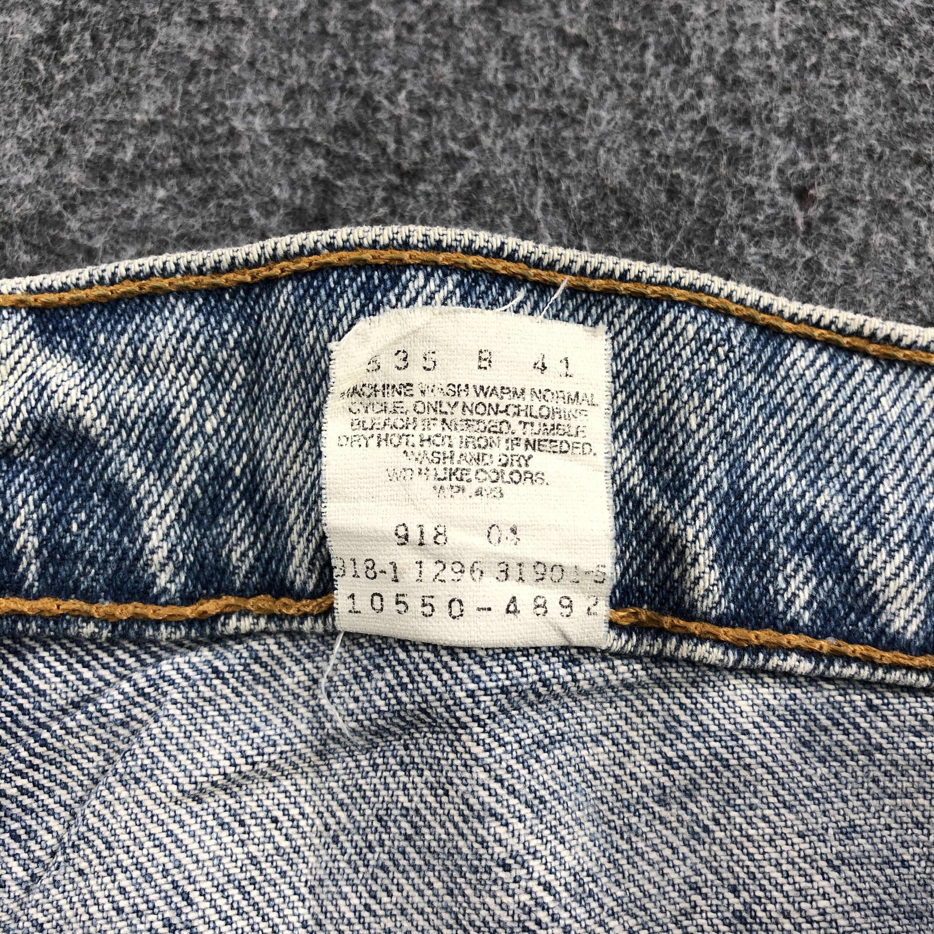 Levi's × Vintage Vintage 90s Blue Wash Levis 550 Jeans-JM1383 Size US 32 / EU 48 - 10 Thumbnail