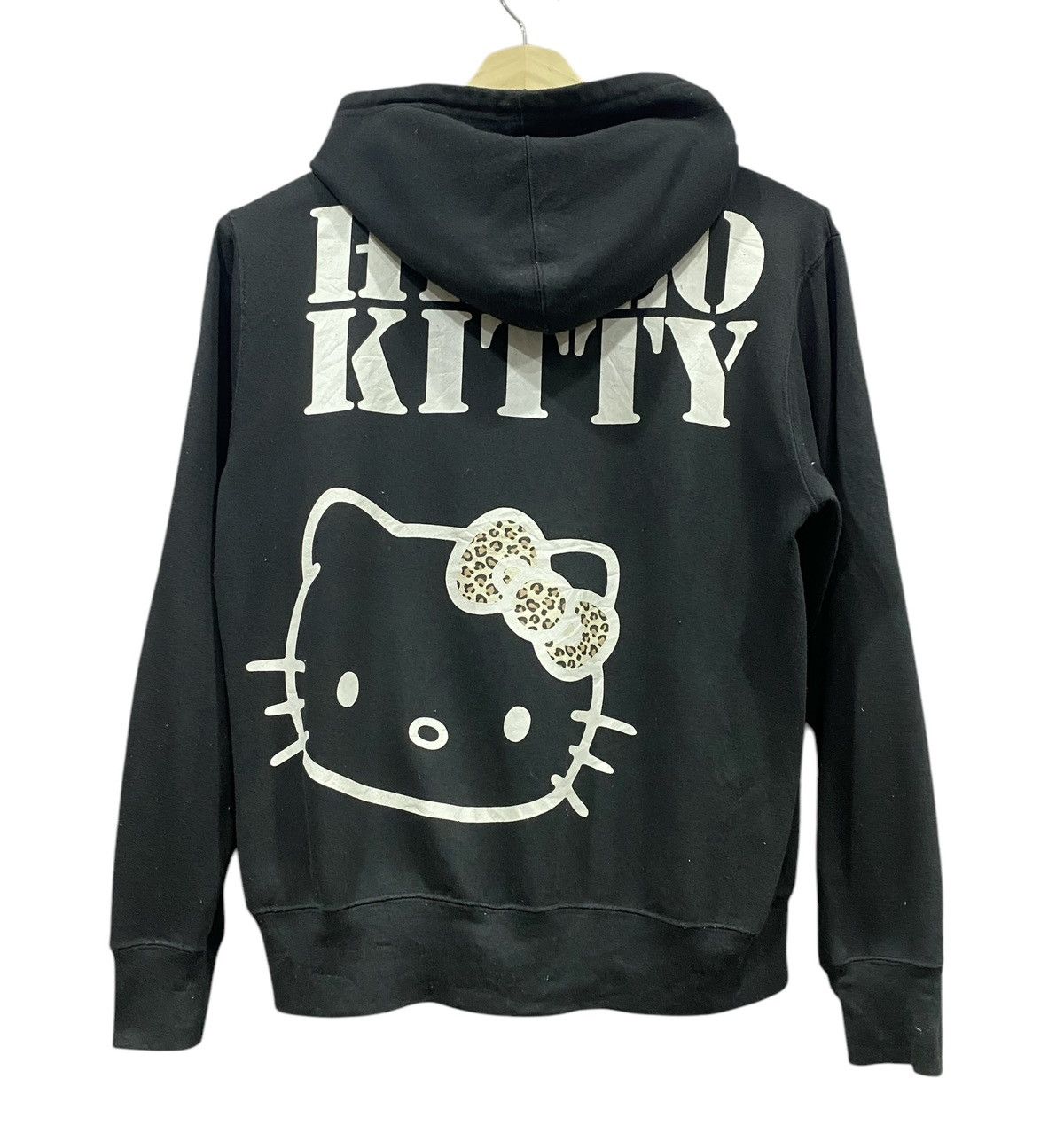 Cartoon Network Rare HELLO KITTY Big Logo Sweater Zipper Hoodie Size US M / EU 48-50 / 2 - 1 Thumbnail