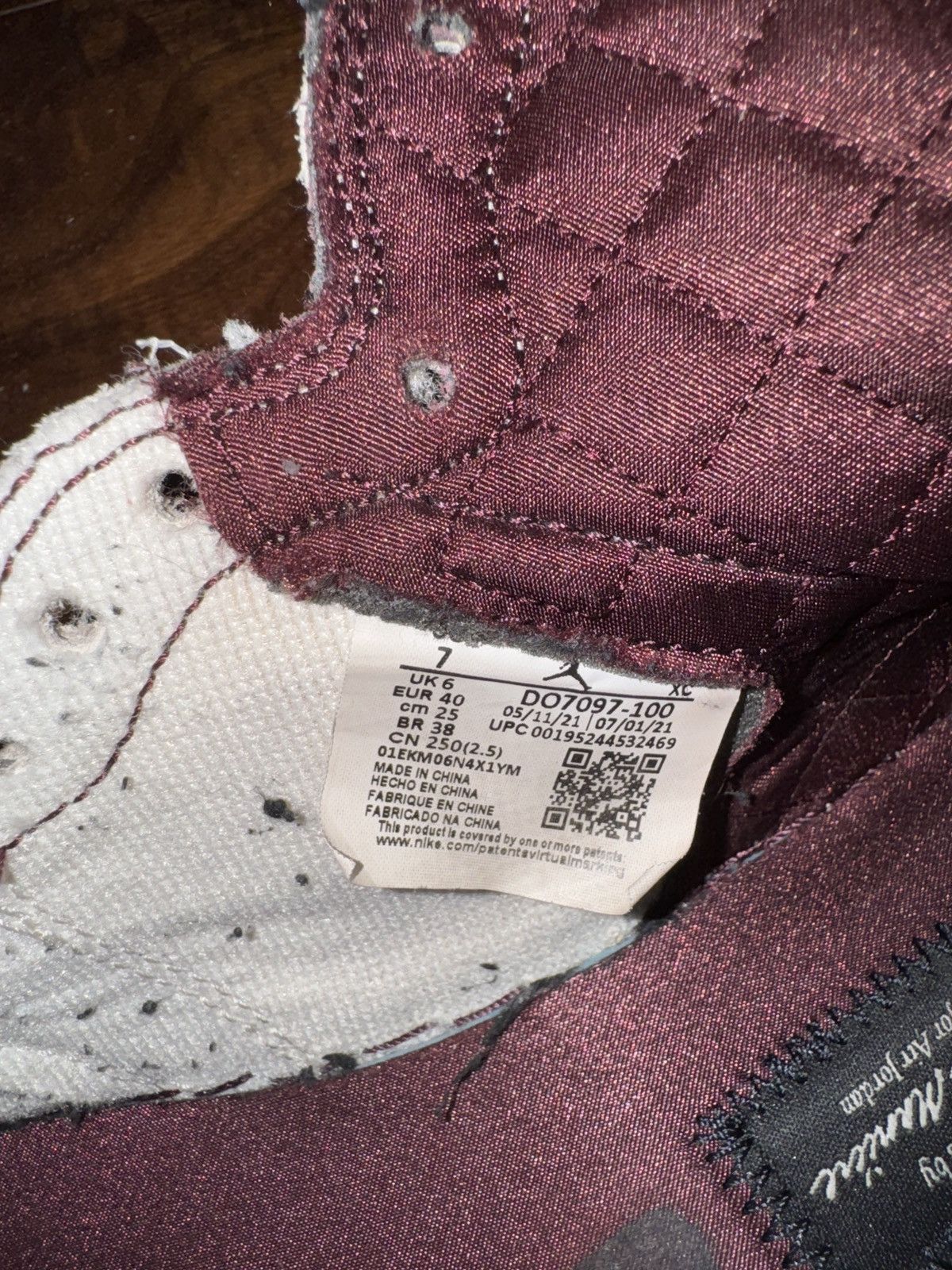 A Ma Maniere × Jordan Brand × Nike Air Jordan 1 Retro High OG SP A Ma Maniére Size US 7 / EU 40 - 7 Thumbnail