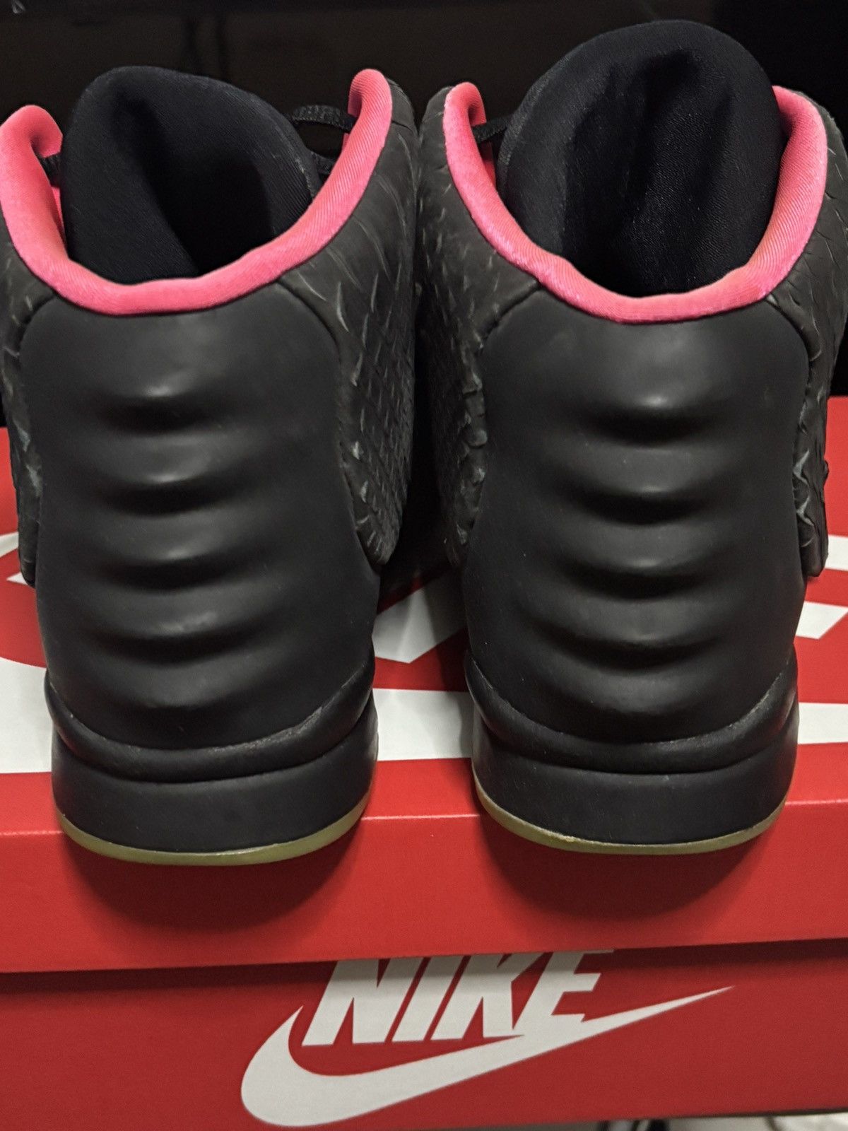 Nike Nike Solar Red Yeezy 2 Size US 11 / EU 44 - 6 Thumbnail