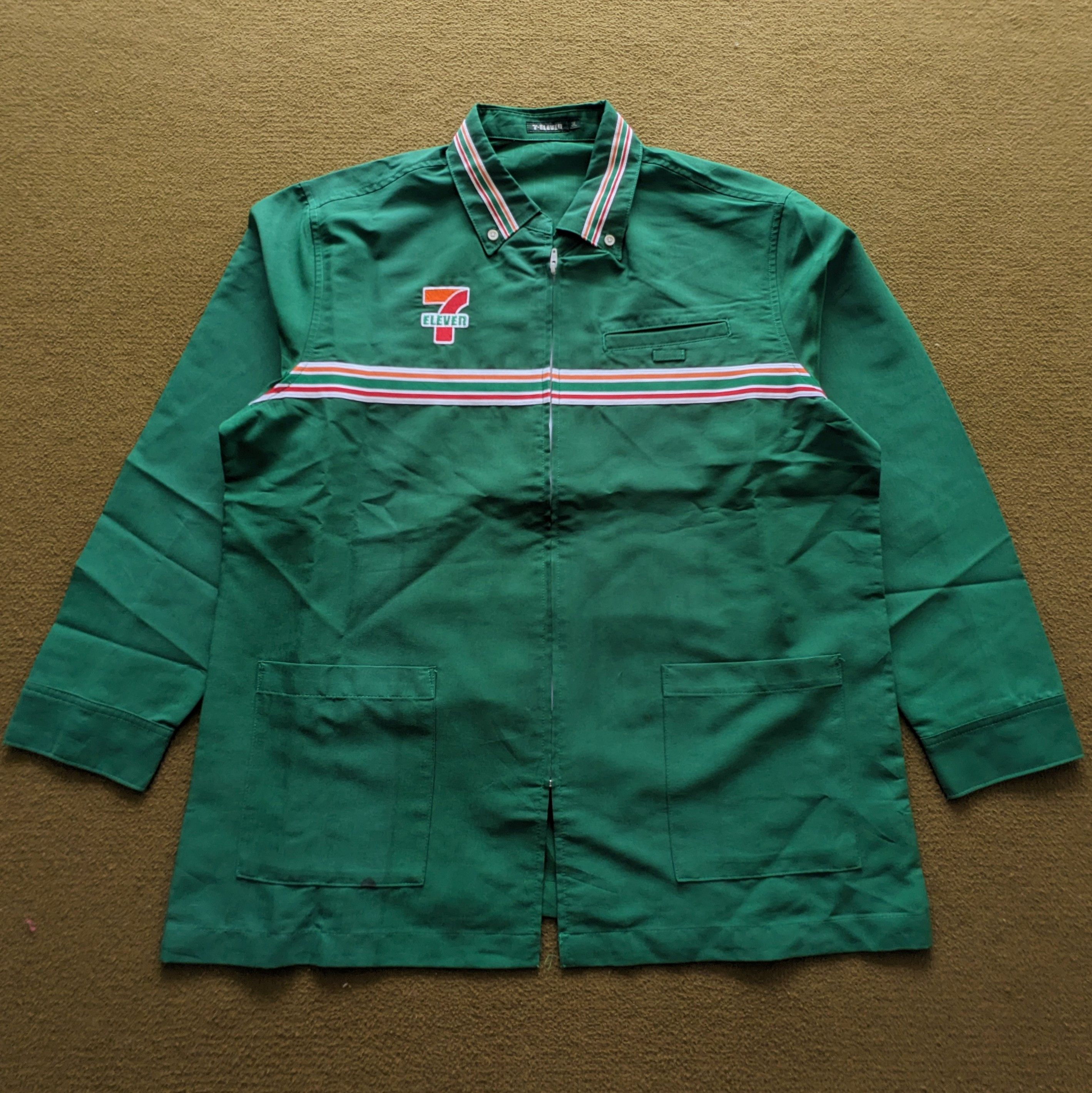 Vintage Vintage 7 ELEVEN Uniform Workers Jacket Size US XL / EU 56 / 4 - 1 Thumbnail
