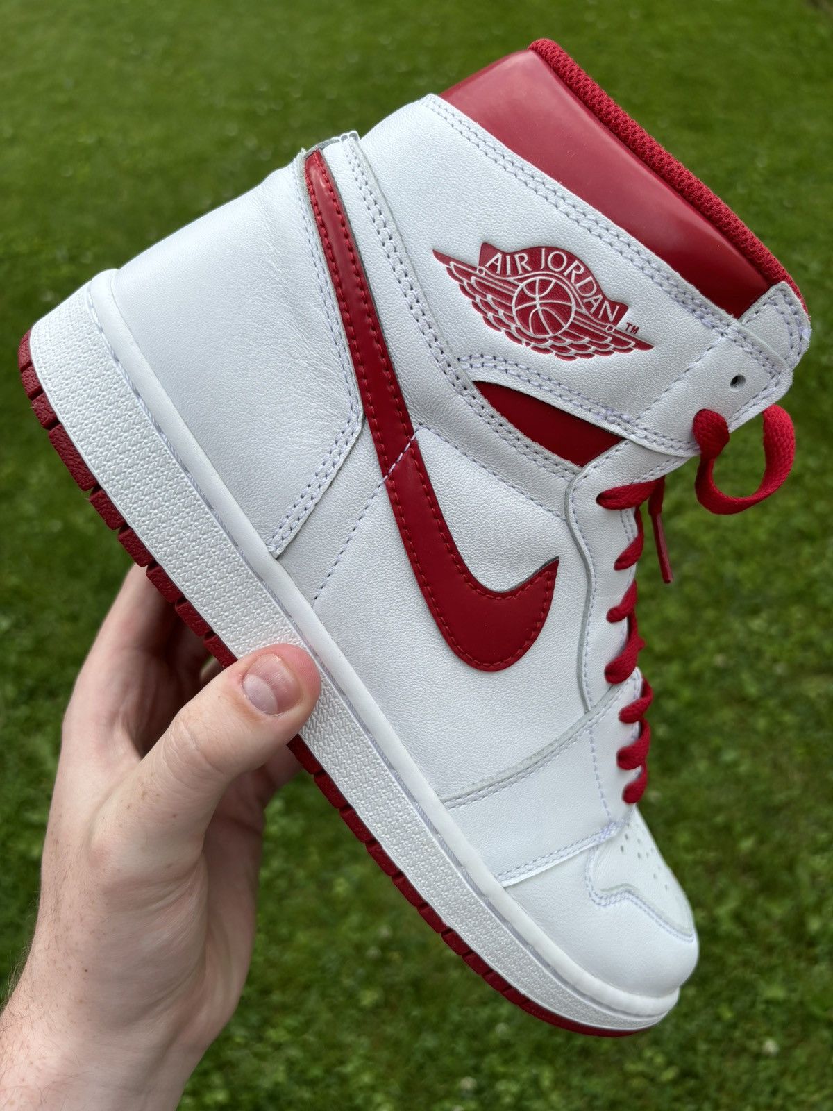 Air Jordan Retro OG High Metallic Red 2017 Size