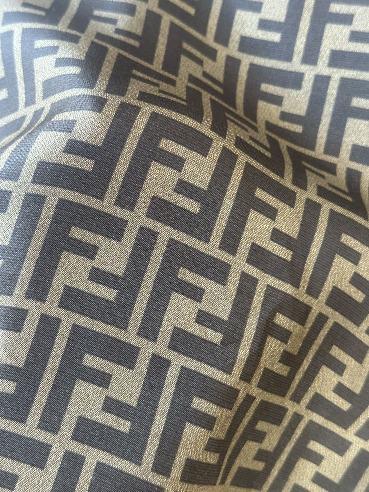 Fendi Fendi Silk Shirt - Size 38 IT Fits S, Brand New Size US S / EU 44-46 / 1 - 4 Thumbnail