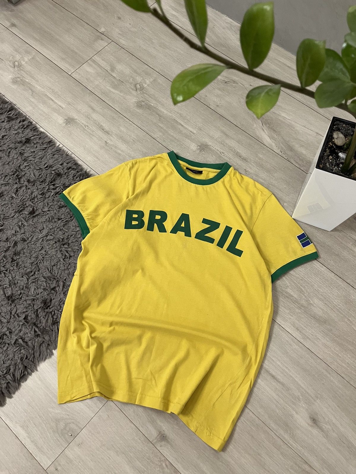Hysteric Glamour 🔥00’S HYSTERIC GLAMOUR VIBE BRAZIL T SHIRT TEE NIKE TYPE Size US M / EU 48-50 / 2 - 5 Thumbnail