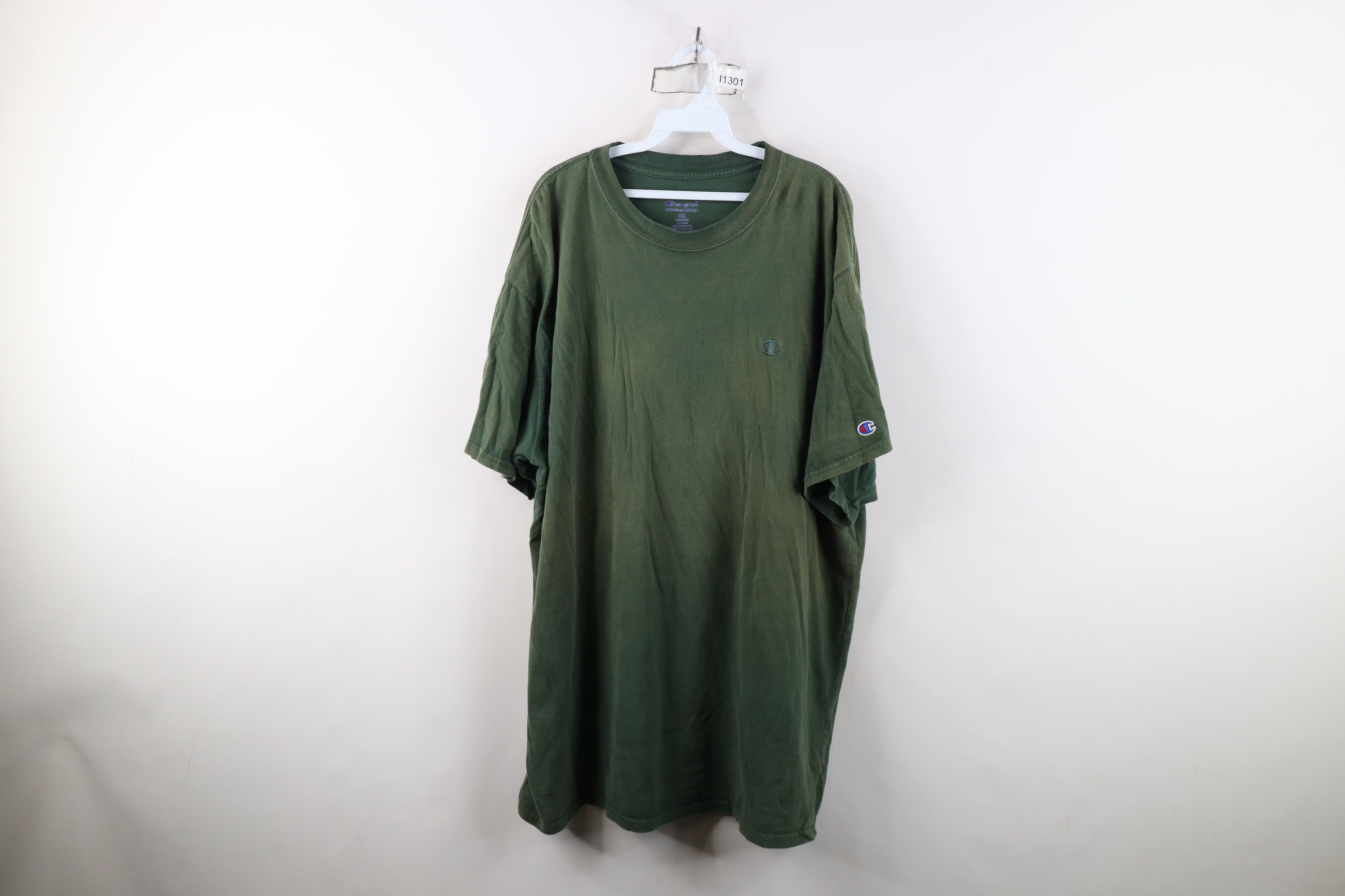 Champion Vintage Y2K Champion Sun Faded Classic Logo T-Shirt Green Size US XXL / EU 58 / 5 - 1 Thumbnail