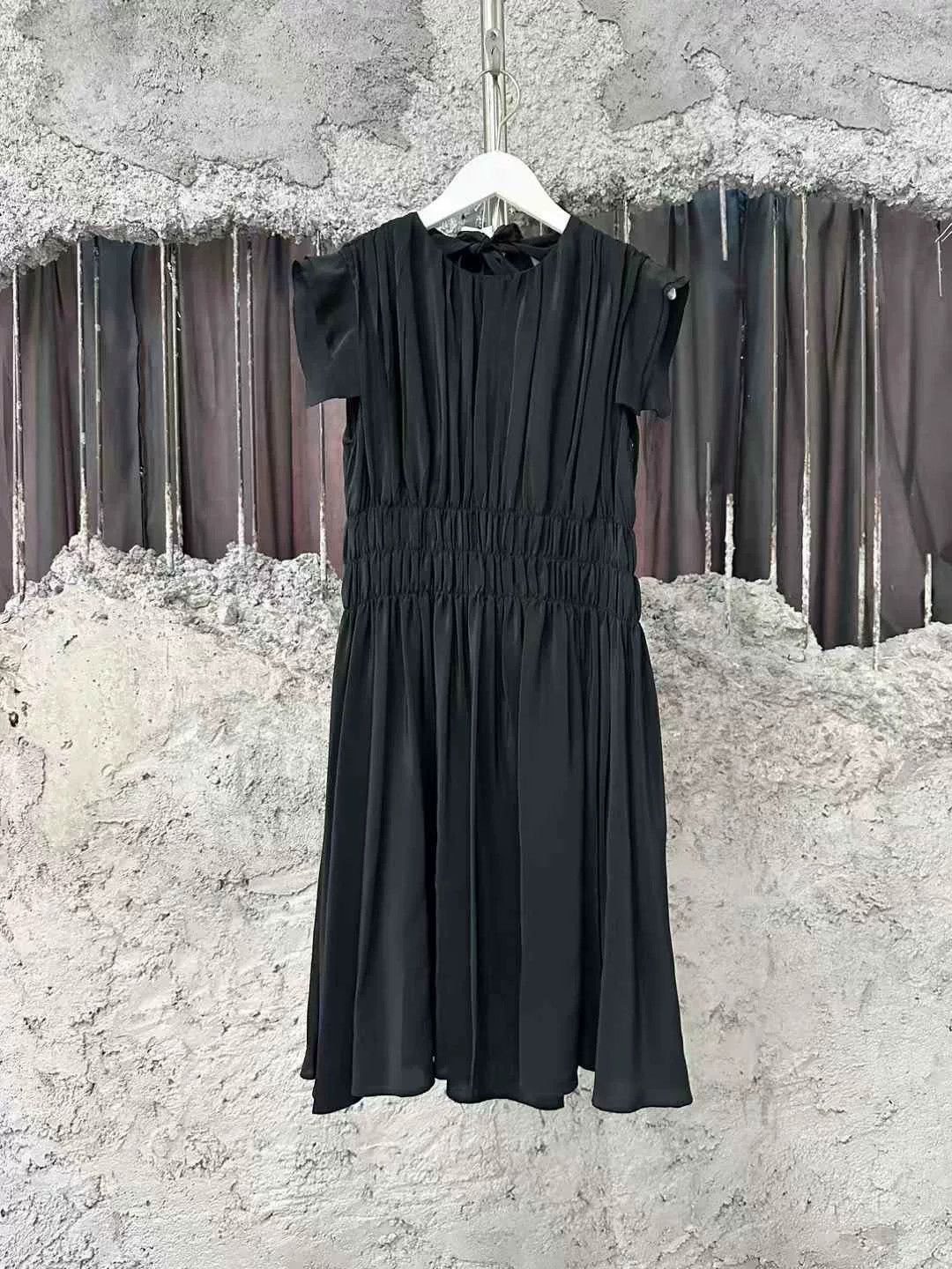 Miu Miu Miumiu Women's Dress Size S / US 4 / IT 40 - 1 Thumbnail