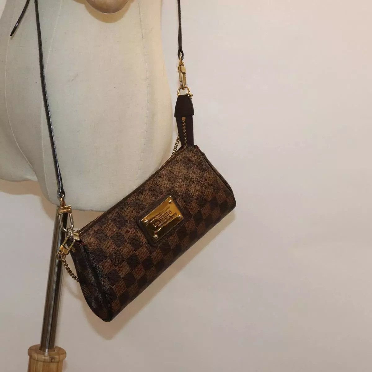 Louis Vuitton LOUIS VUITTON Damier Ebene Eva Shoulder Bag Size ONE SIZE - 5 Thumbnail