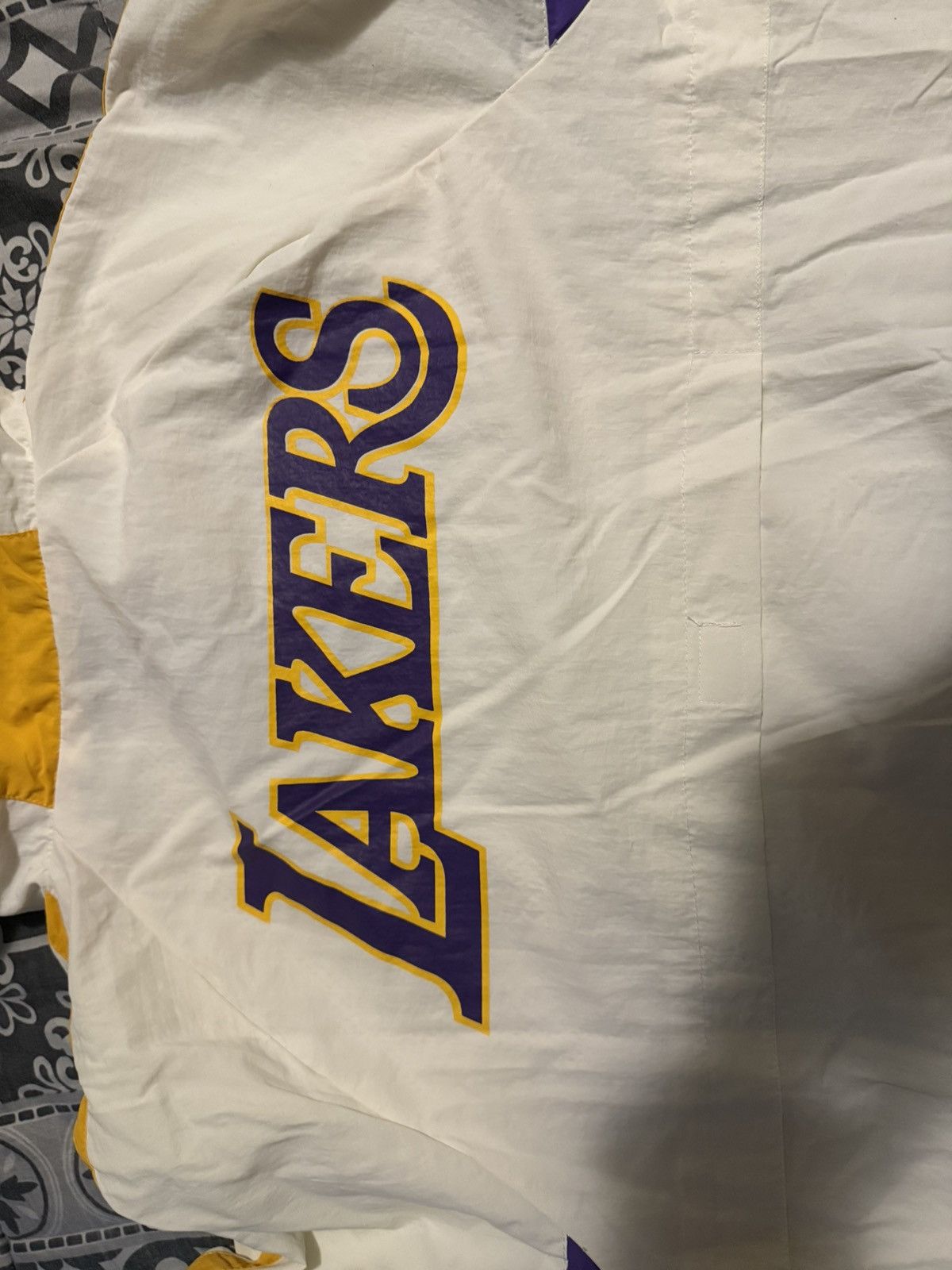NBA White Lakers Windbreaker Size US L / EU 52-54 / 3 - 4 Thumbnail