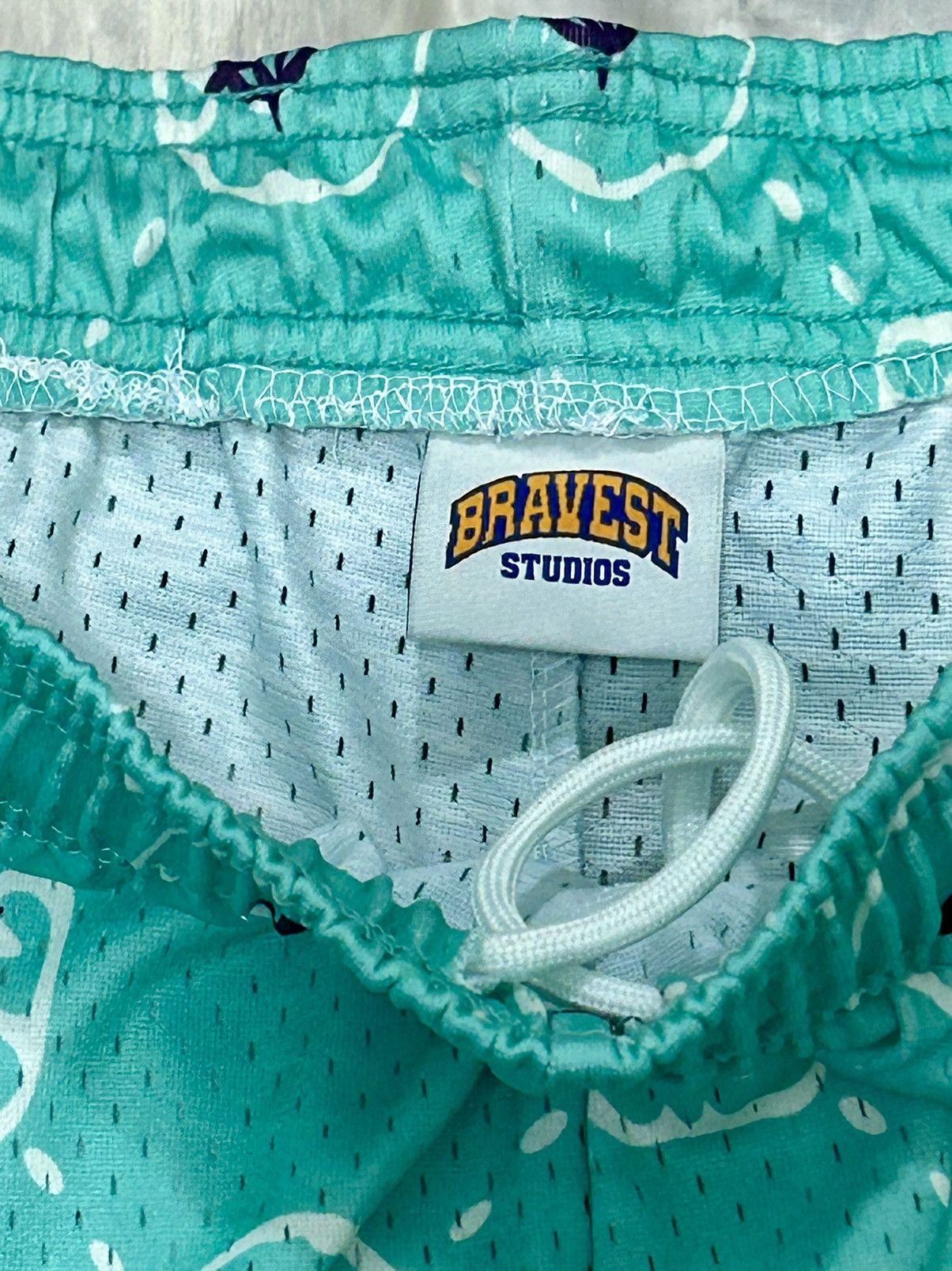 Bravest Studios NEW Bravest Studios Mesh Shorts (Large) Size US 34 / EU 50 - 2 Thumbnail