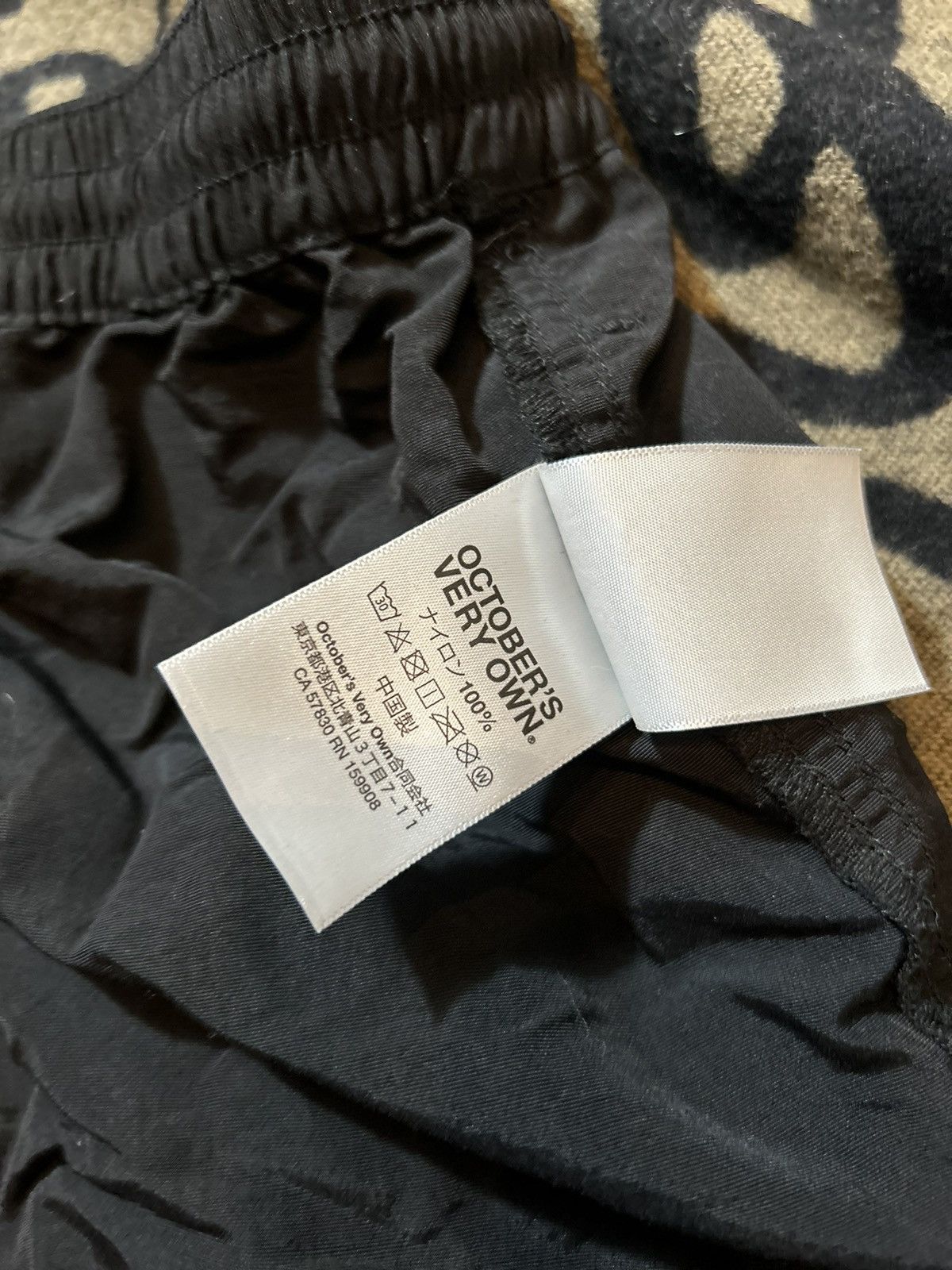 October's Very Own OVO Nylon Shorts Size US 32 / EU 48 - 9 Thumbnail