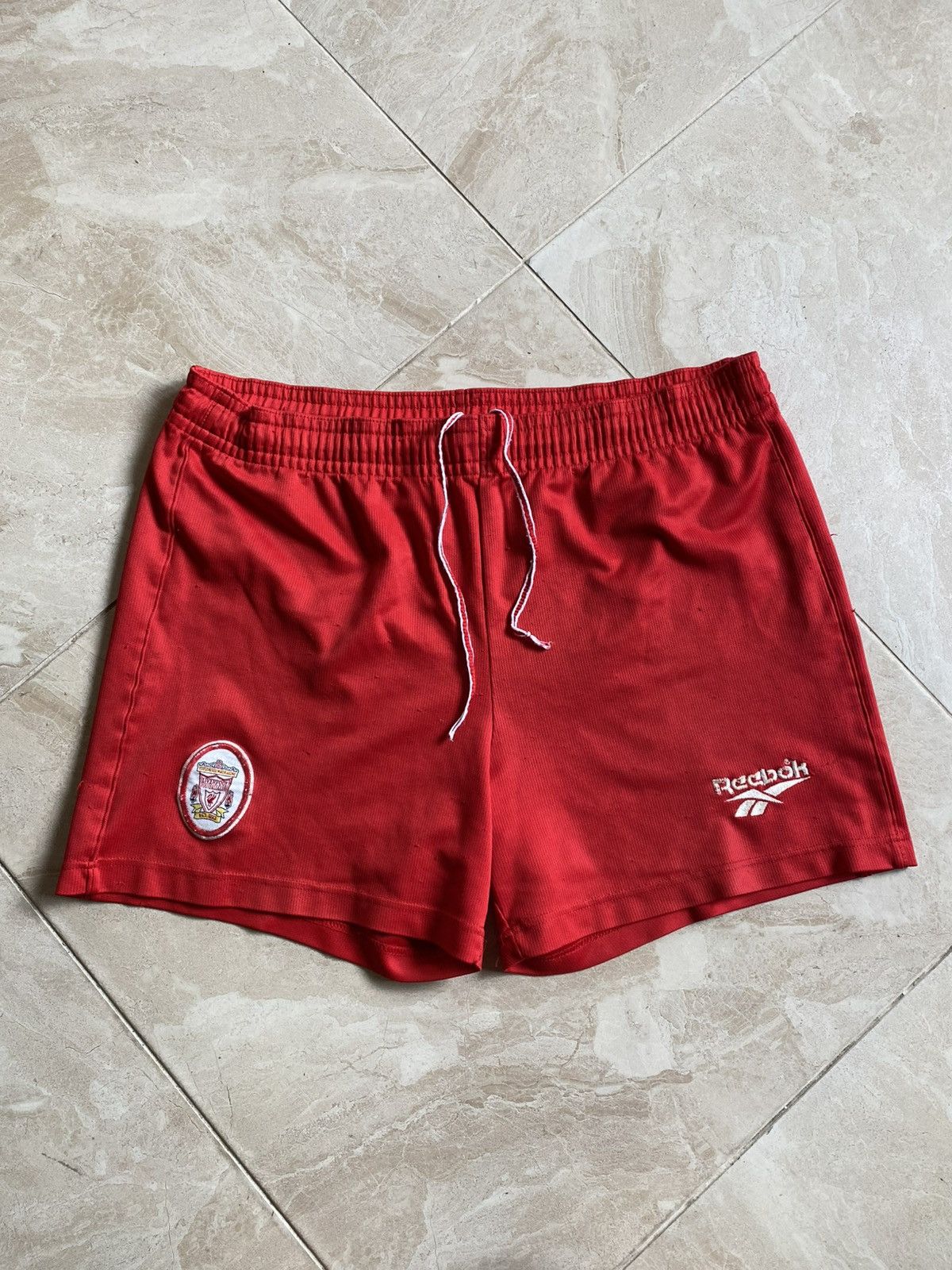Reebok Liverpool 1996/98 Home Football Soccer Shorts Reebok Size US 32 / EU 48 - 1 Thumbnail