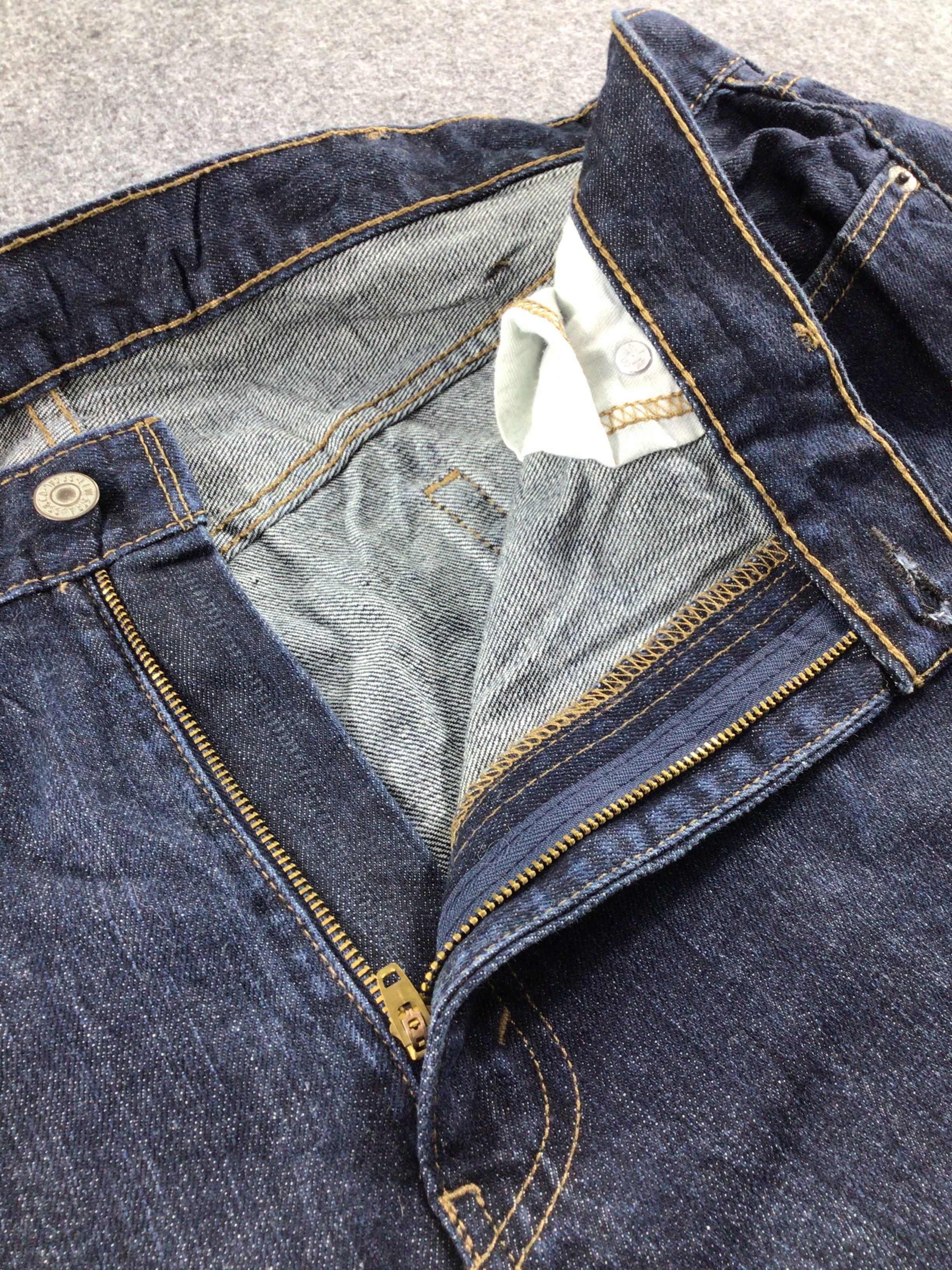 Levi's Vintage Levis 559 Jeans Dark Blue Denim -J531 Size US 42 / EU 58 - 7 Thumbnail