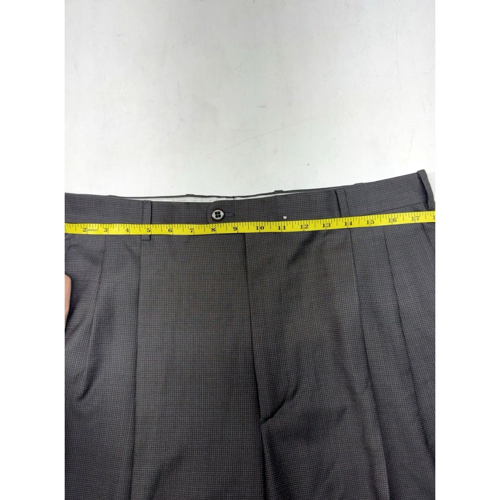 Zanella Zanella Italy Wool Austin Dress Pants Gray Twill Pleated Cuffs 36x33 Mens Regular Straight Rise High Pockets Belt Loops Zip Button Size US 36 / EU 52 - 6 Thumbnail