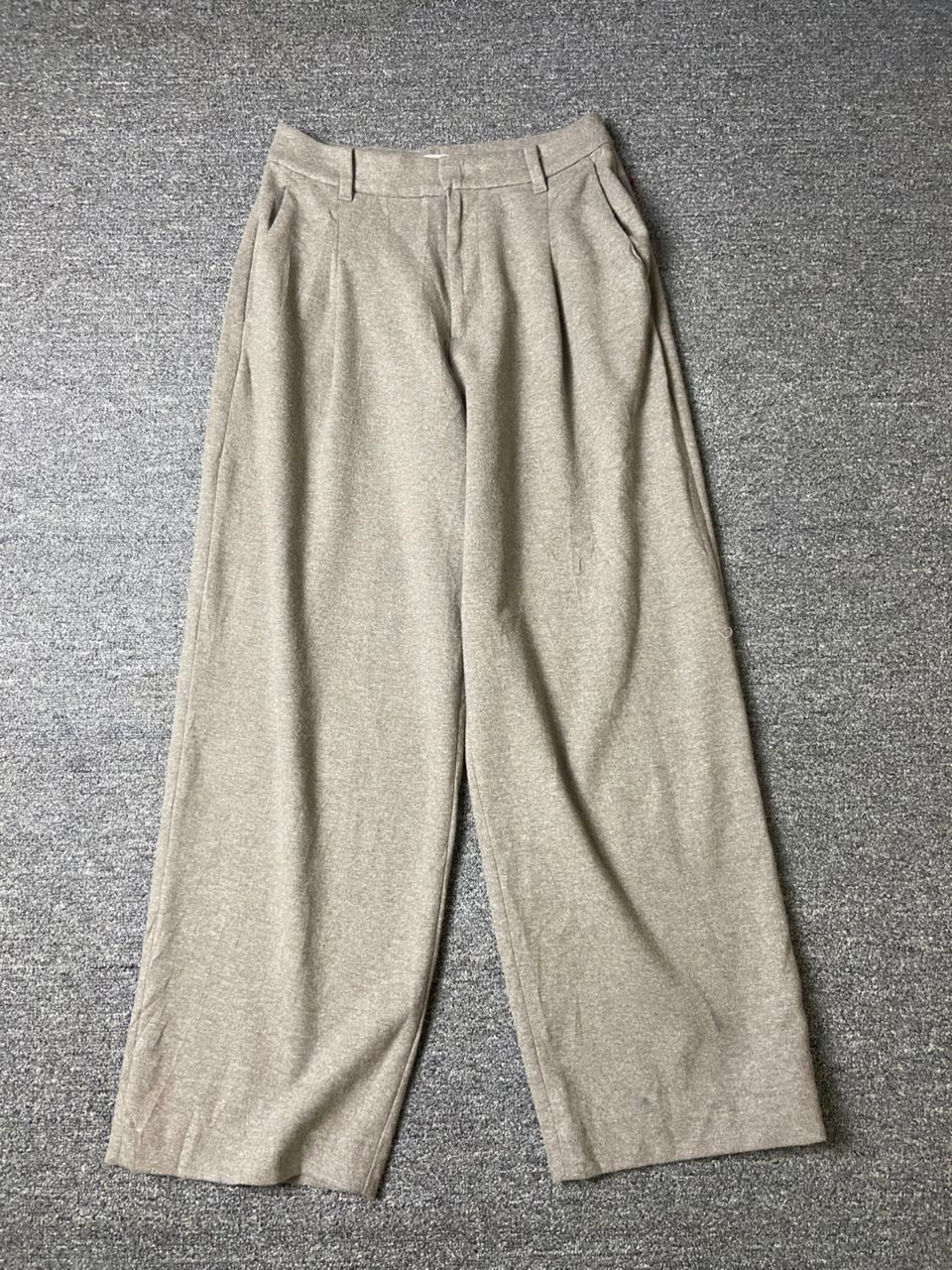 Japanese Brand × Uniqlo × Vintage Uniqlo Comptoir des Cotonniers Pleated Wide Leg Pants (119) Size US 27 - 1 Thumbnail