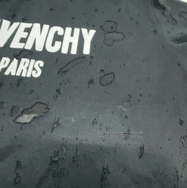 Givenchy Givenchy Distressed Logo Short-Sleeve T-Shirt. Size US XS / EU 42 / 0 - 5 Thumbnail