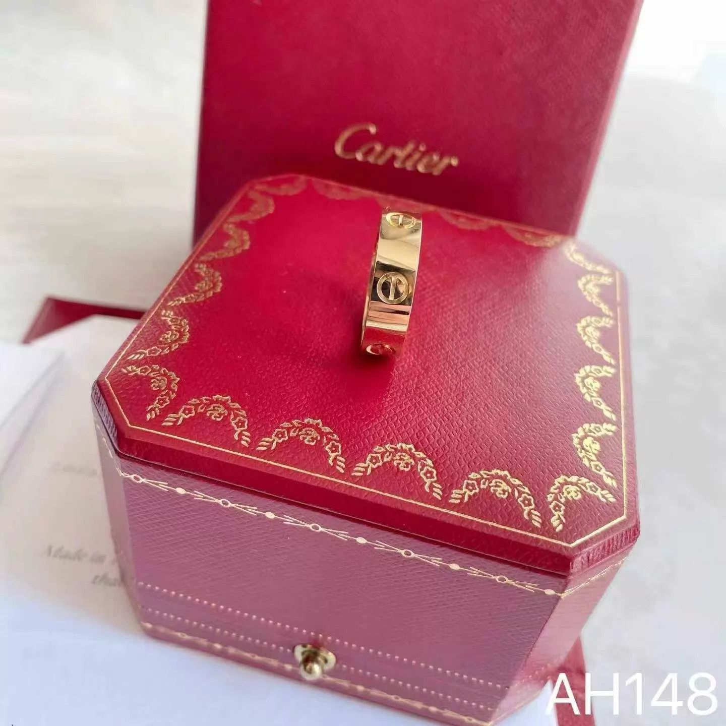 Cartier Cartier Love Wide Ring 18K Yellow Gold 56 Unworn Box&Papers Size ONE SIZE - 9 Thumbnail