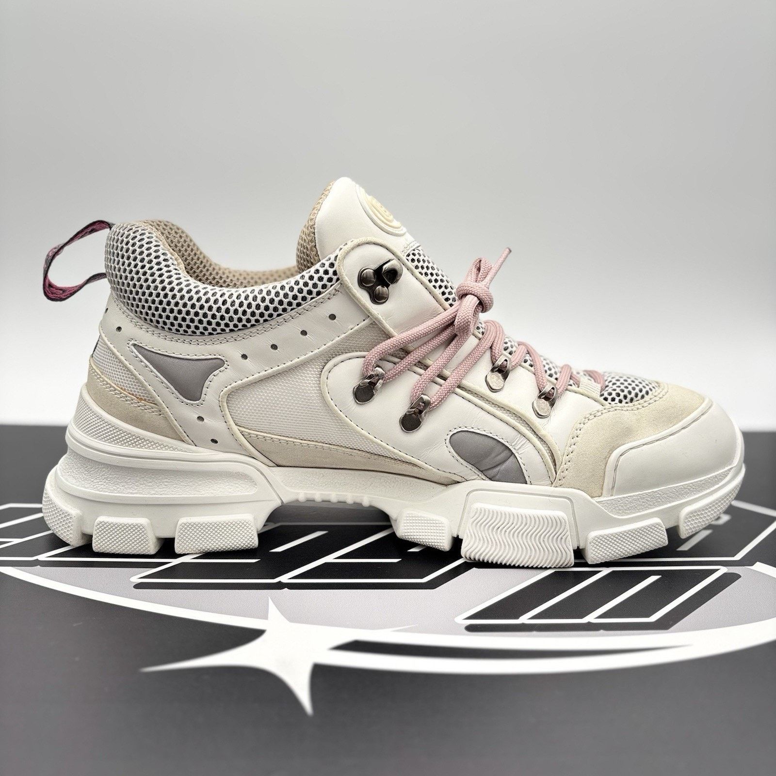 Gucci Gucci Flashtrek SEGA ' White, Beige ' | GREAT CONDITION! Size US 12.5 / EU 45-46 - 13 Thumbnail
