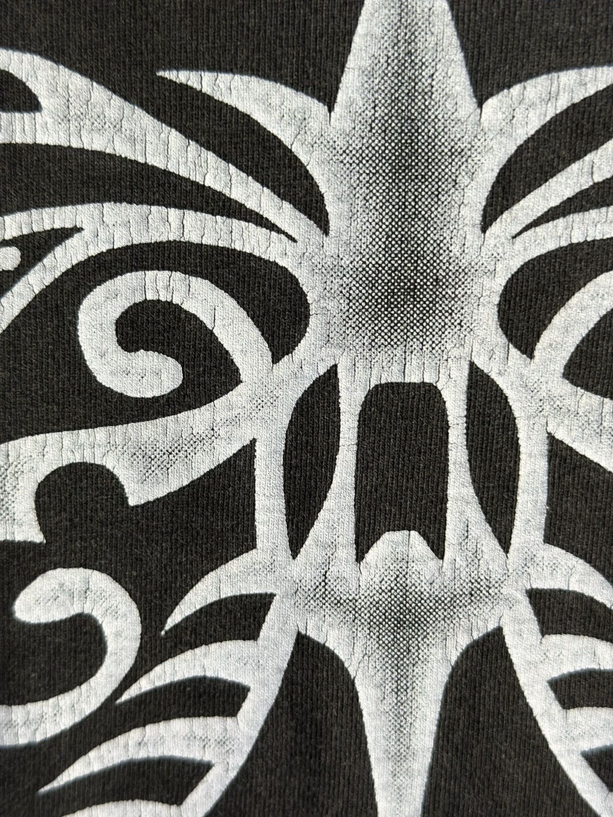 Vintage Thrashed Vintage 90s Tatoo Long Sleeve Faded Tee Size US M / EU 48-50 / 2 - 5 Thumbnail