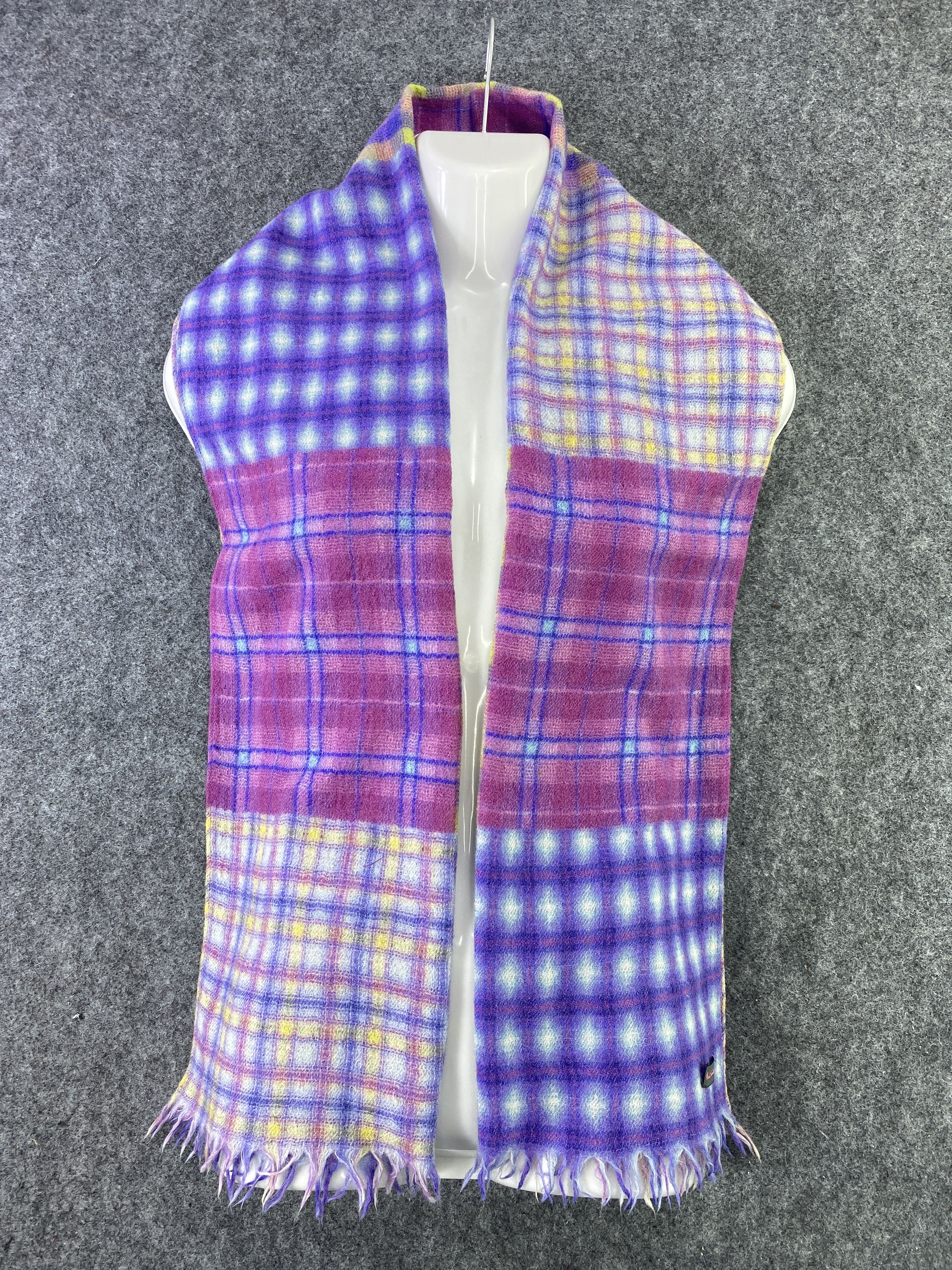 Paul Smith Scarf/Muffler/neckwear -T377