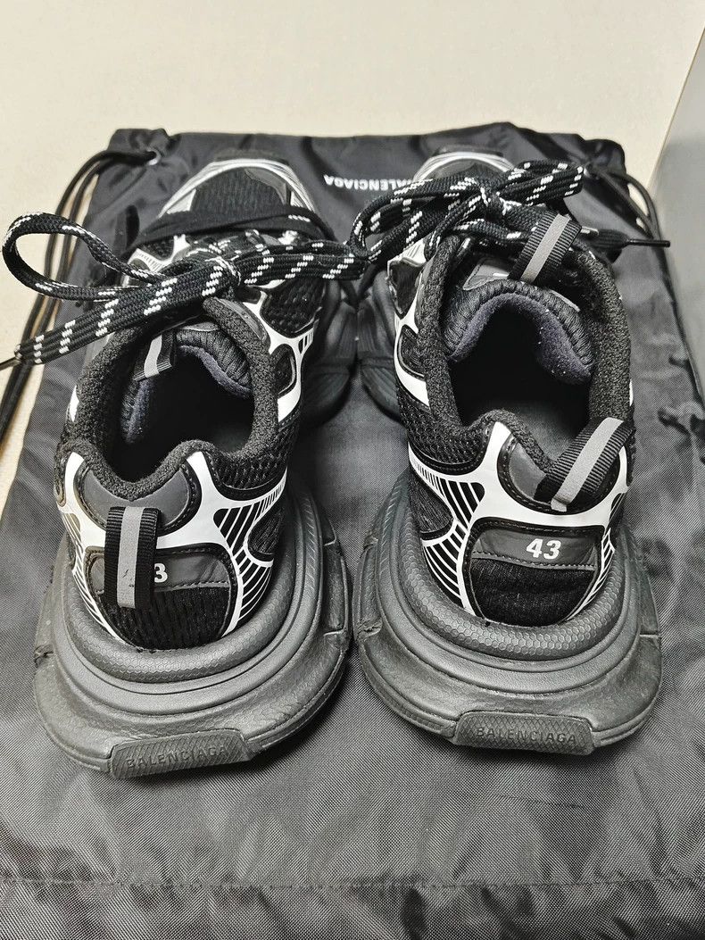 Balenciaga Balenciaga Low-cut lace-up shoes 2502-Nextarrow Size US 10 / EU 43 - 4 Thumbnail