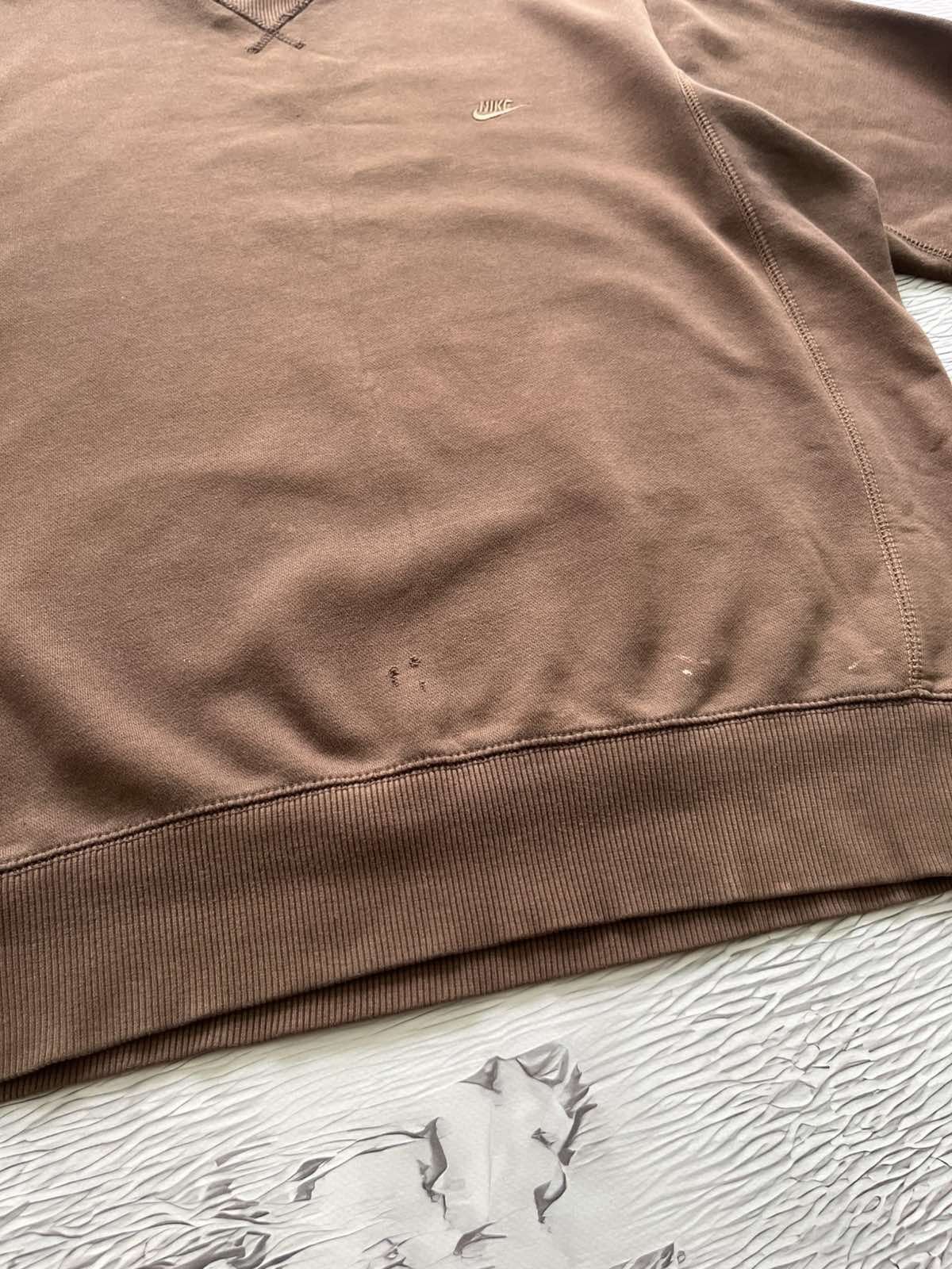 Nike Nike Y2K Vintage Sweater Streetwear Brown Size US L / EU 52-54 / 3 - 6 Thumbnail