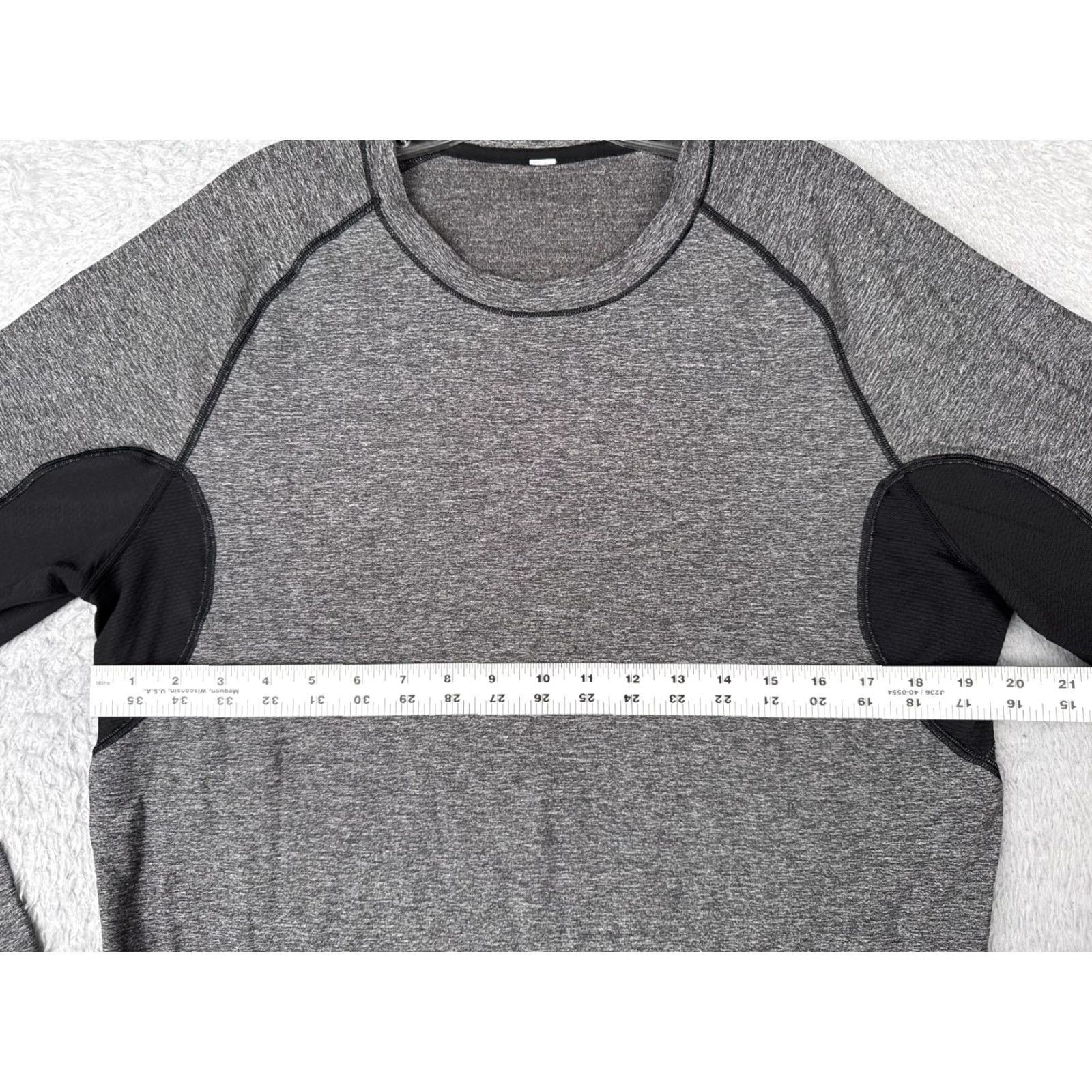 Lululemon Lululemon Shirt Mens M Gray Heathered Blaze Long Sleeve Run Running M3400S Size US M / EU 48-50 / 2 - 7 Thumbnail