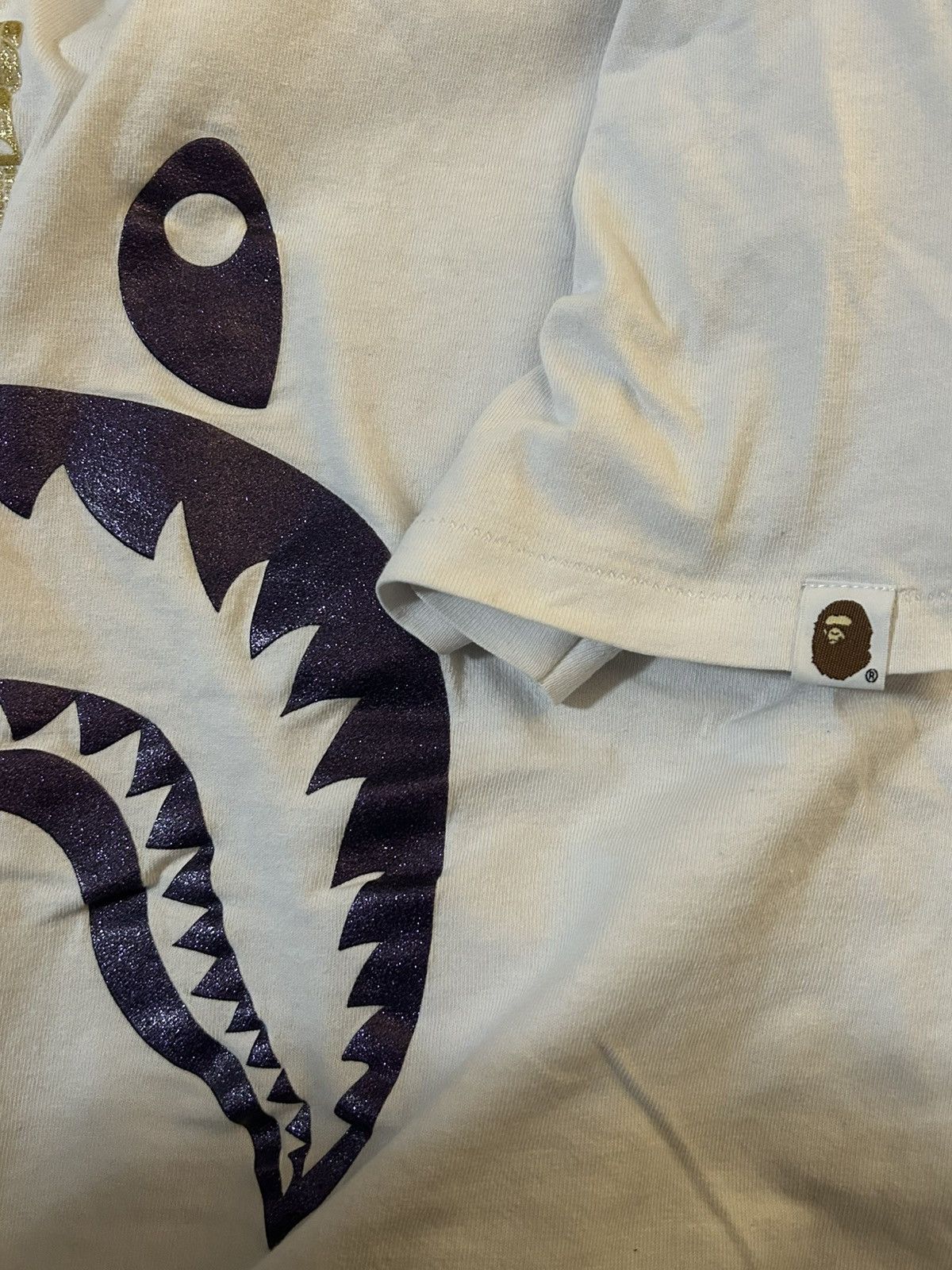 Bape Bape White Purple Shark T-Shirt Size US L / EU 52-54 / 3 - 7 Thumbnail