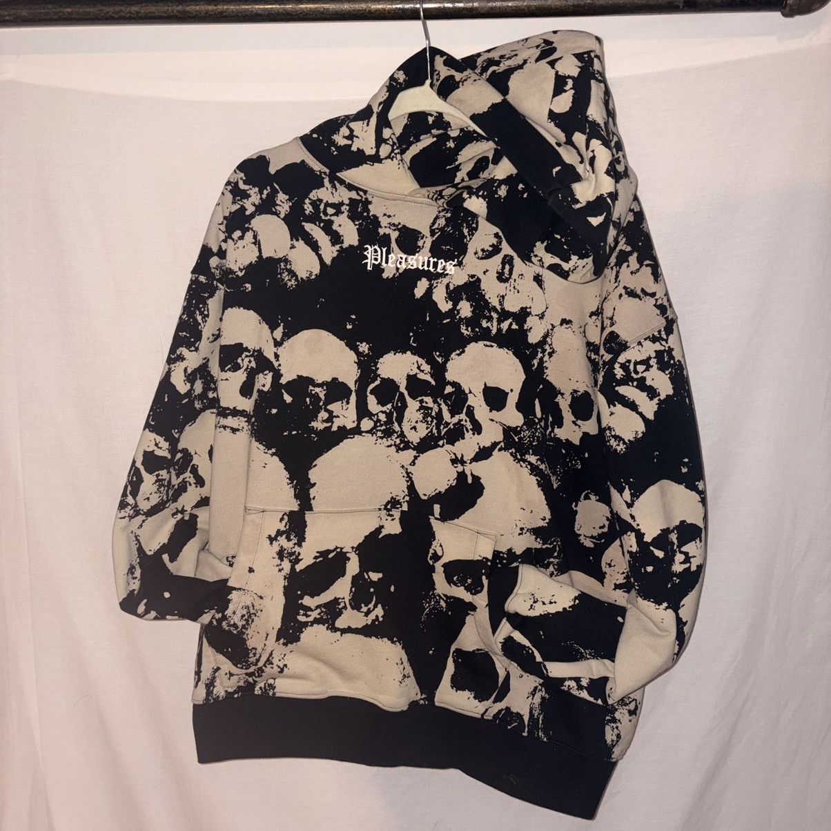 Pleasures Pleasures skull hoodie Size US XL / EU 56 / 4 - 1 Thumbnail