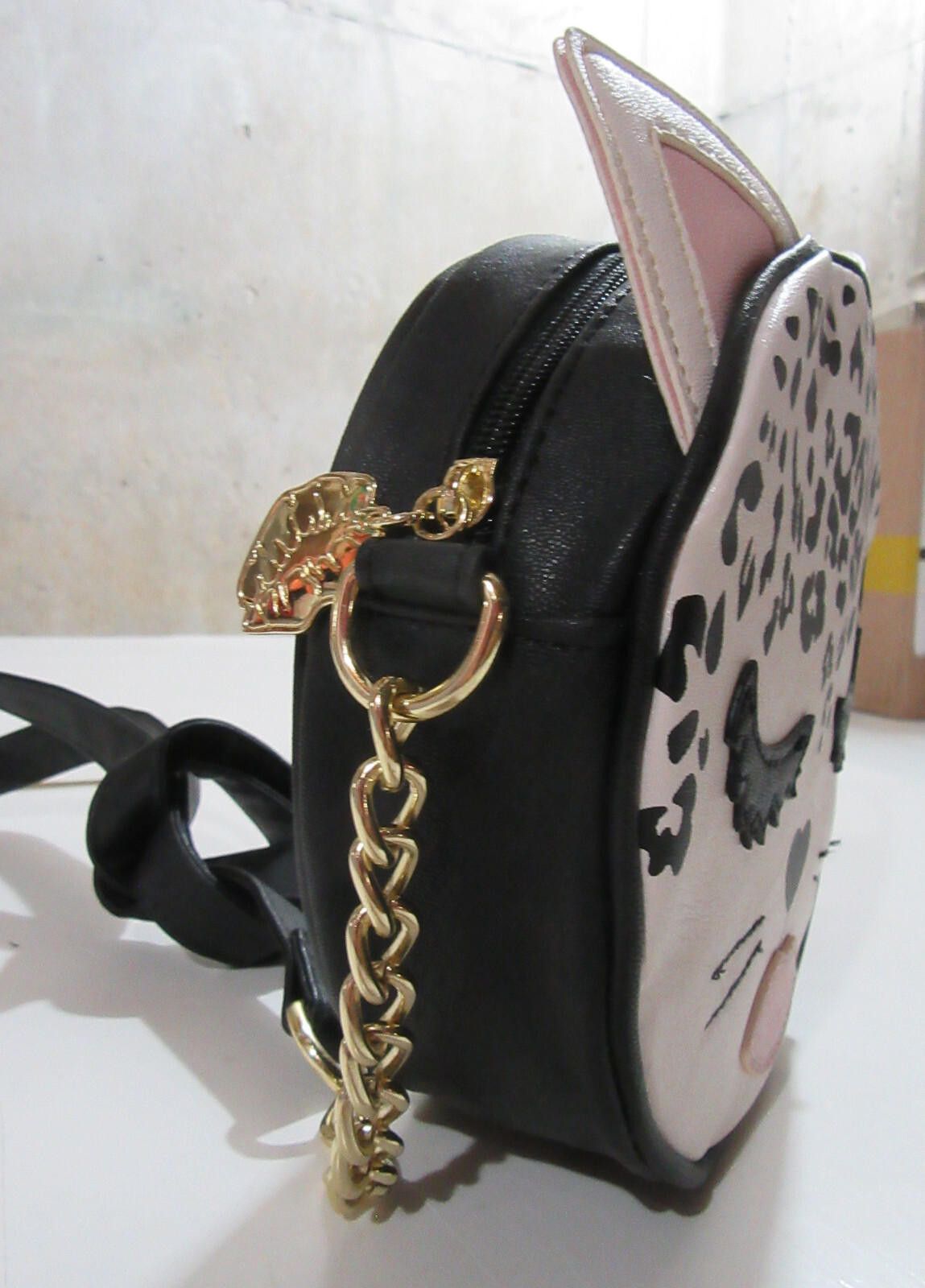 Designer Luv Betsey by Betsey Johnson Cat Crossbody Bag NEW Size ONE SIZE - 3 Thumbnail