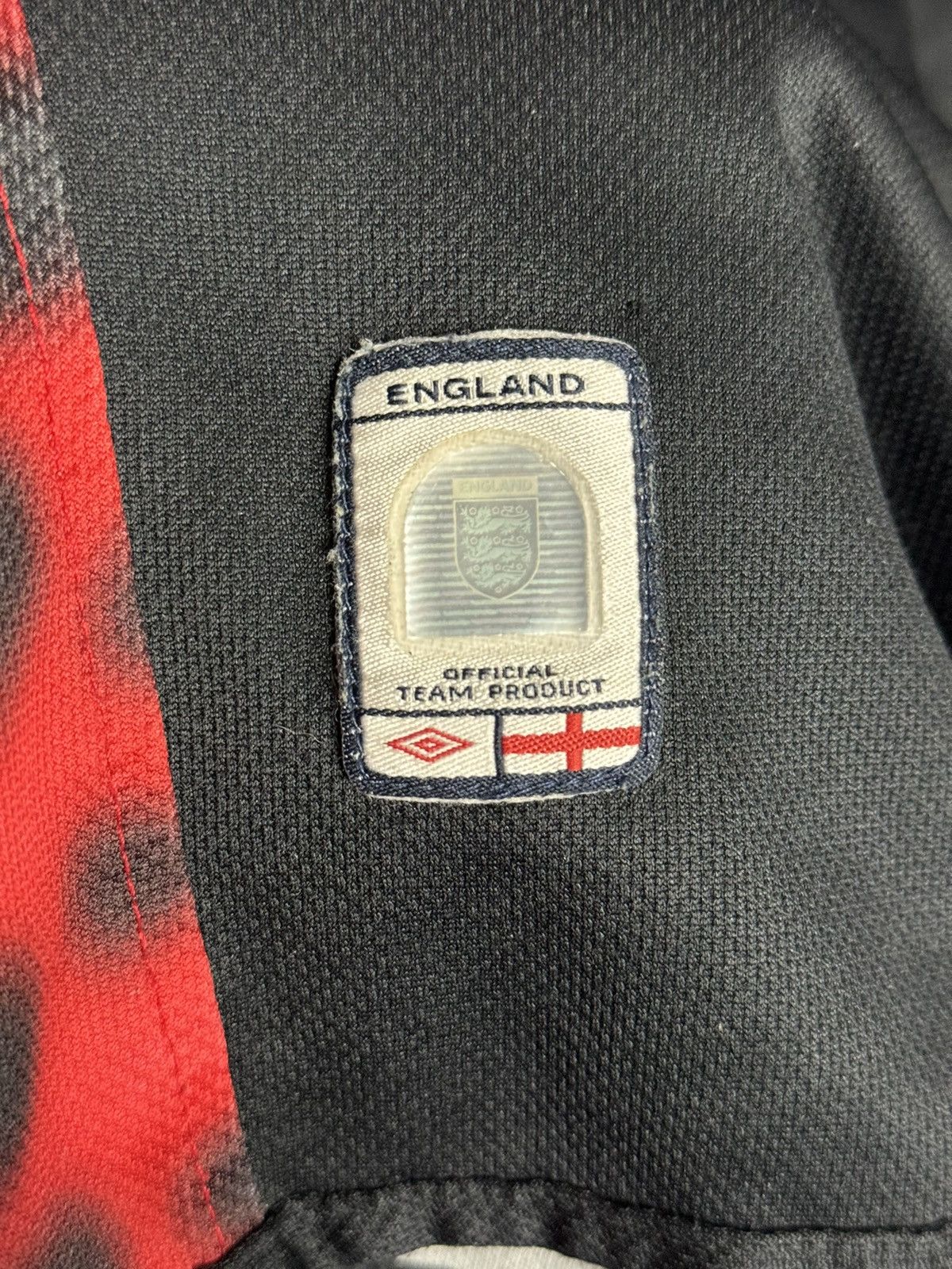 Umbro England National Team 03/05 Goalkeeper Football Jersey Size US L / EU 52-54 / 3 - 4 Thumbnail
