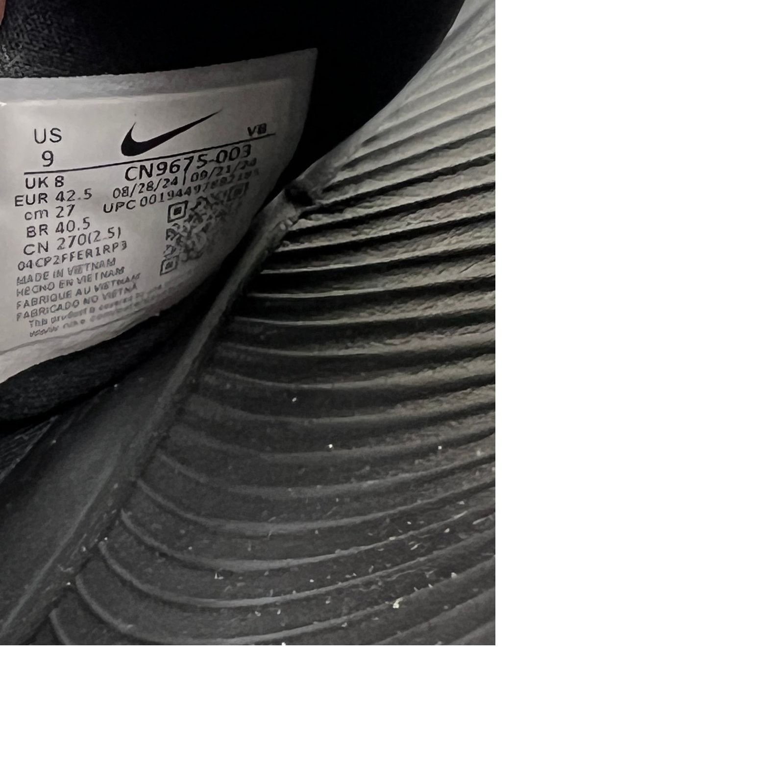 Nike Nike Victori One Slide Triple Black CN9675-003 Mens 9 Size US 9 / EU 42 - 5 Thumbnail