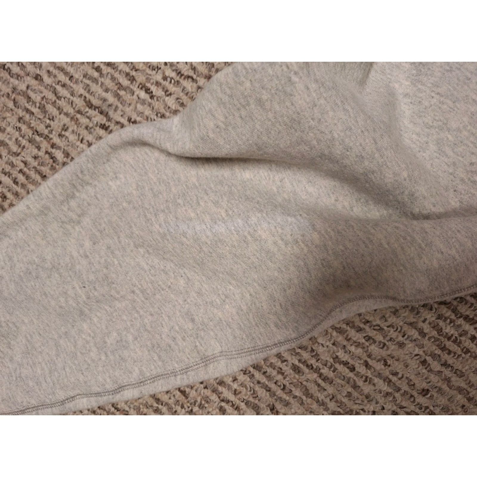 Champion Champion Reverse Weave Sweatshirt Crew Neck XL Gray Logo United States Men Regular Long Sleeve Vintage No Size US XL / EU 56 / 4 - 5 Thumbnail