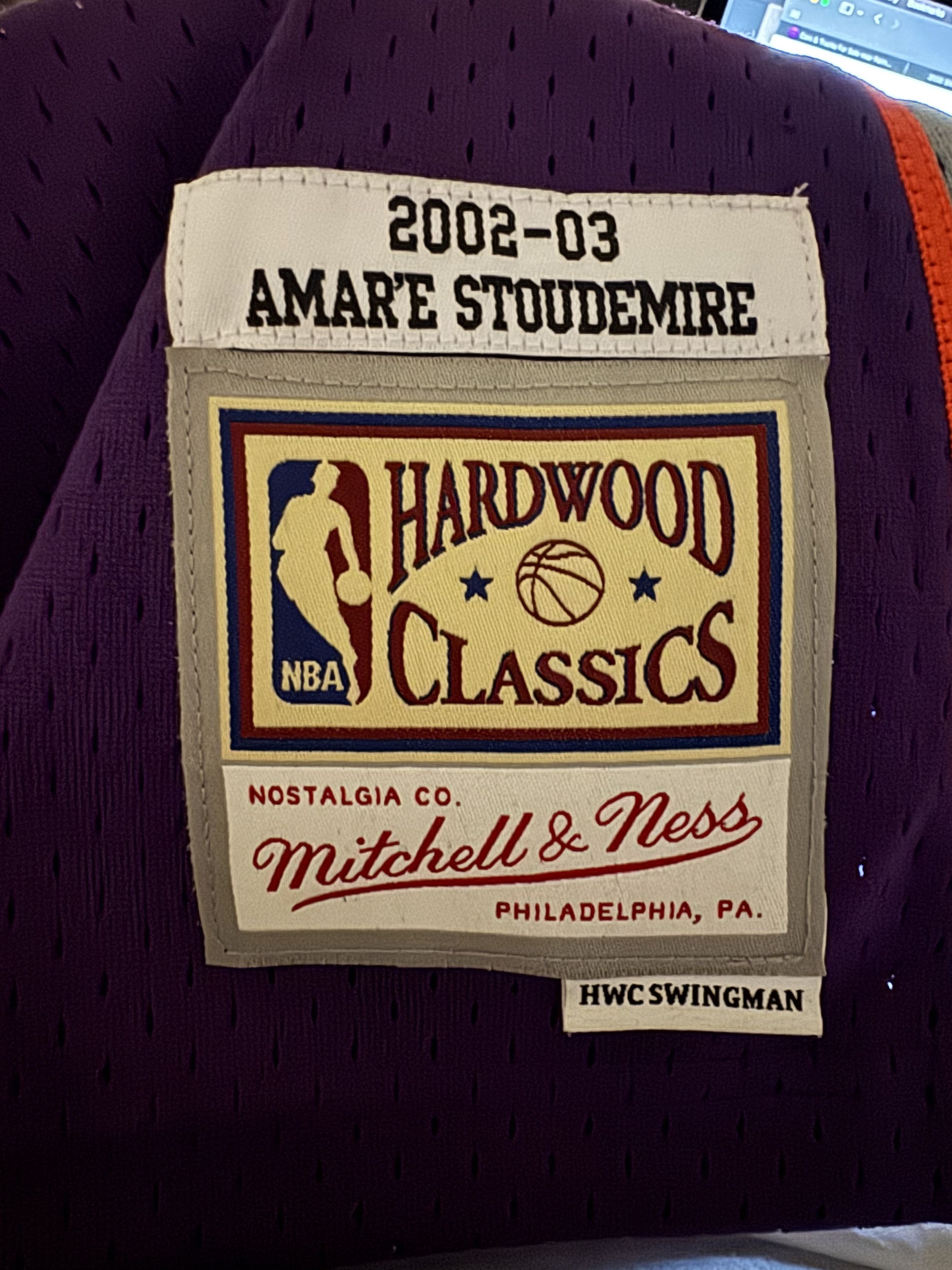 Mitchell & Ness Mitchell & Ness Amar'e Stoudemire 2002-03 Swingman Jersey Size US L / EU 52-54 / 3 - 4 Thumbnail