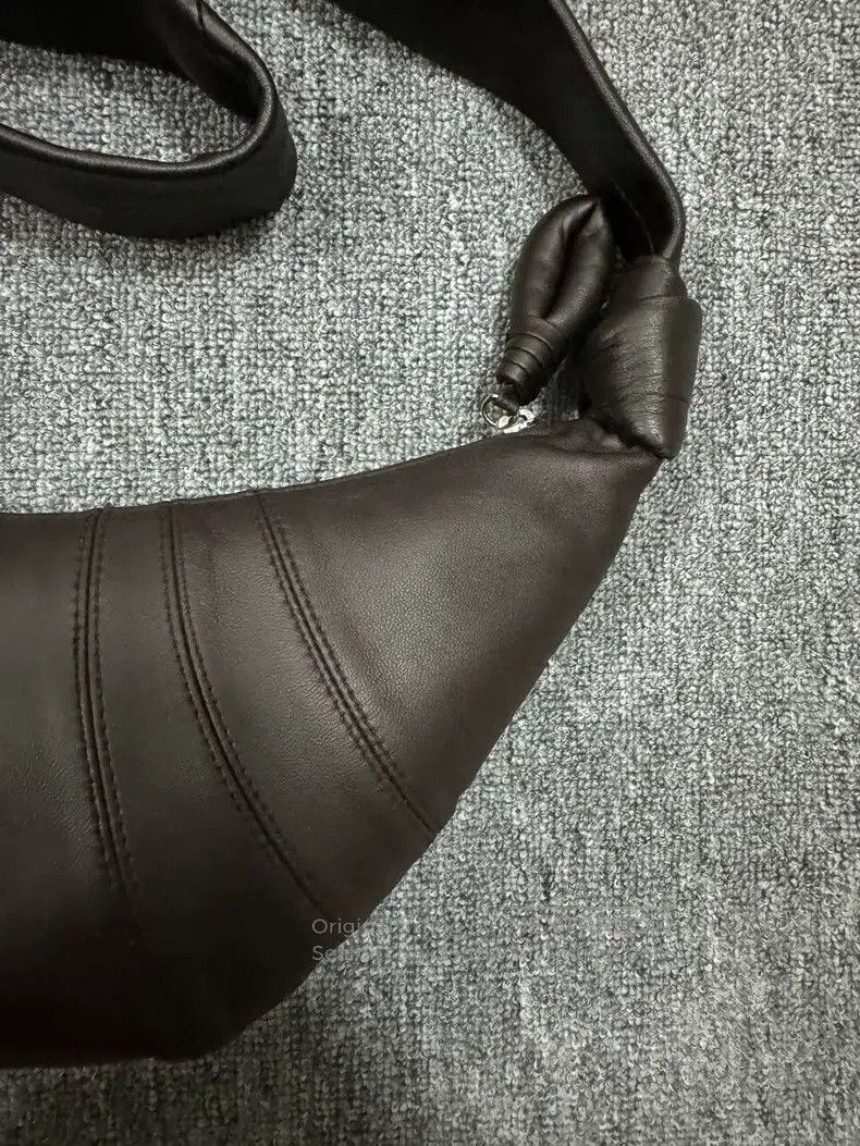 Lemaire LEMAIRE Small deep chocolate-colored sheepskin horn bag Size ONE SIZE - 3 Thumbnail