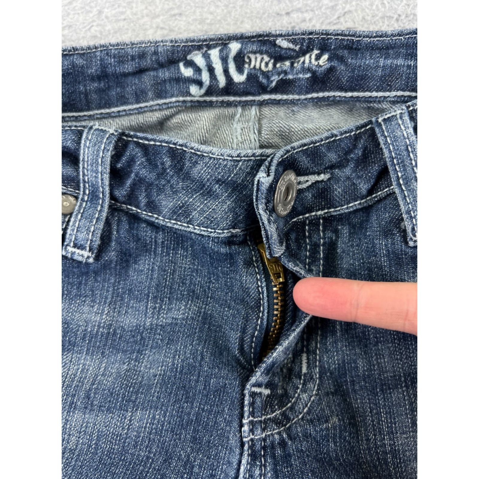 Miss Me Miss Me Shorts Denim Cut-Off Womens 28 Blue Cotton Blend Embellished Bling 28x12 Casual Party/Cocktail Size 28" / US 6 / IT 42 - 6 Thumbnail