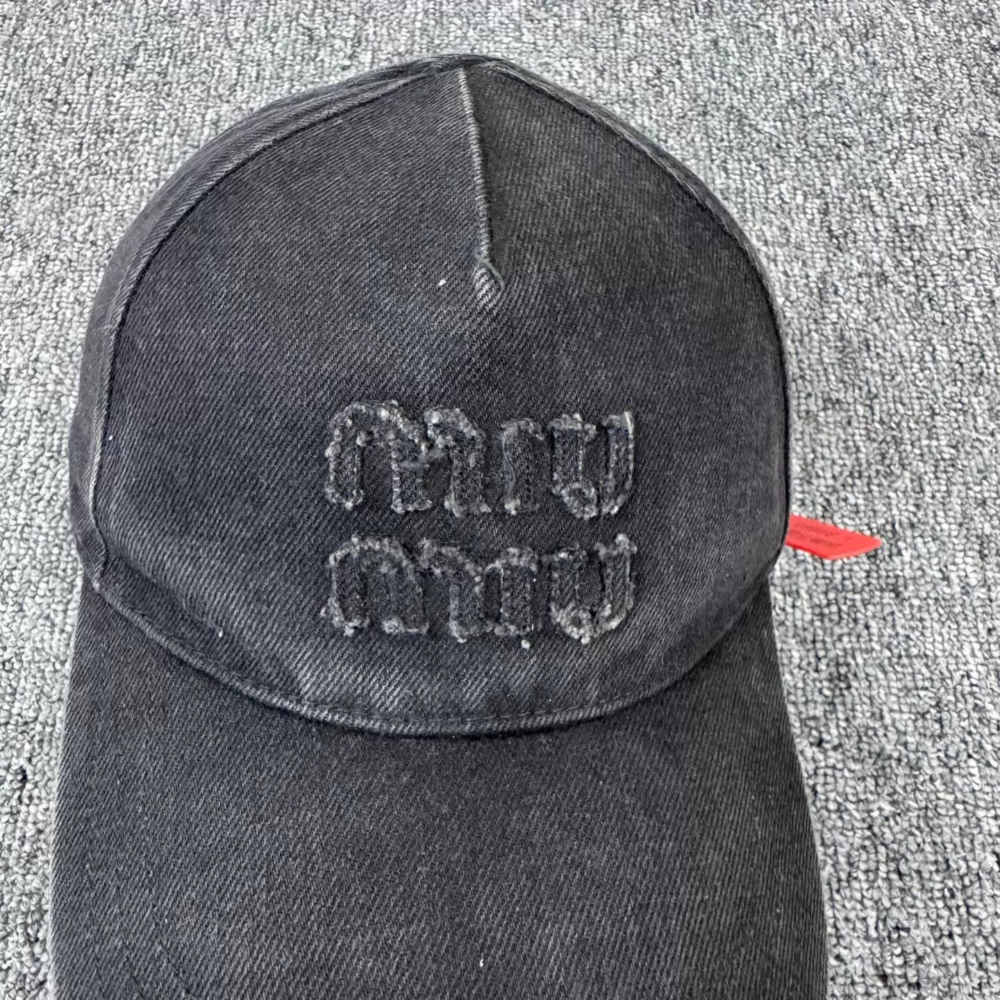 Miu Miu MIU MIU Distressed Patch Logo S 57cm 98 New Cap Size ONE SIZE - 3 Thumbnail