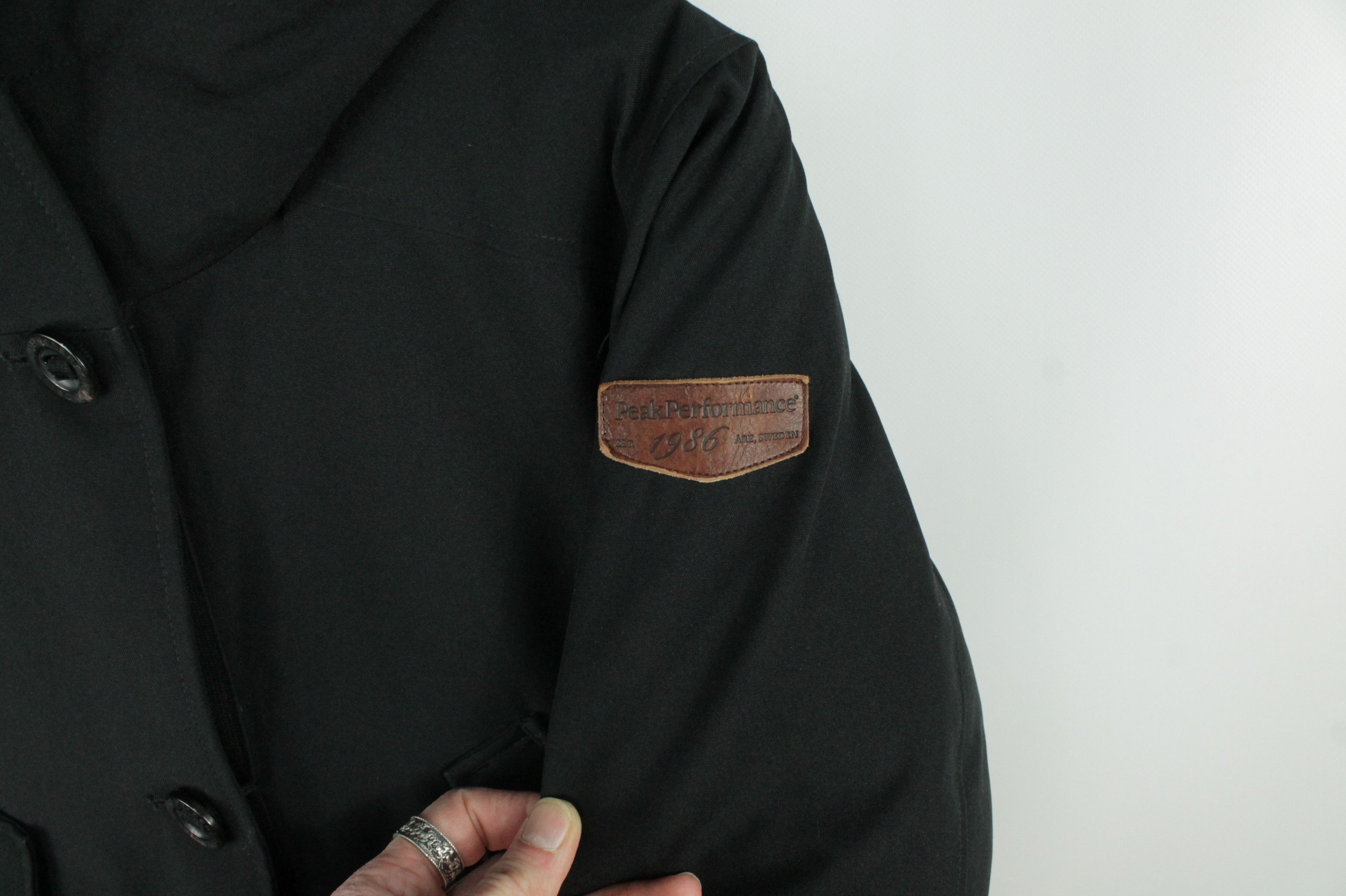 Peak Performance Peak Perfomance Very Warm Down Hooded Parka Women's Size S / US 4 / IT 40 - 2 Thumbnail
