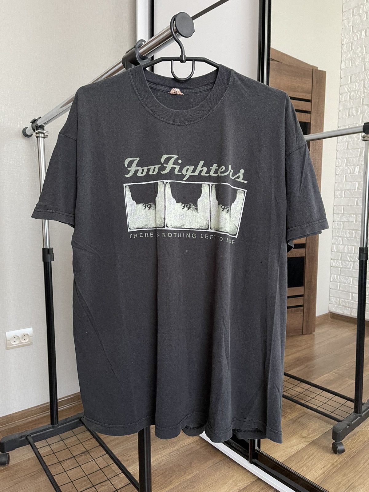 Band Tees Foo Fighters There Is Nothing Left To Lose Vintage T-Shirt Size US XL / EU 56 / 4 - 1 Thumbnail