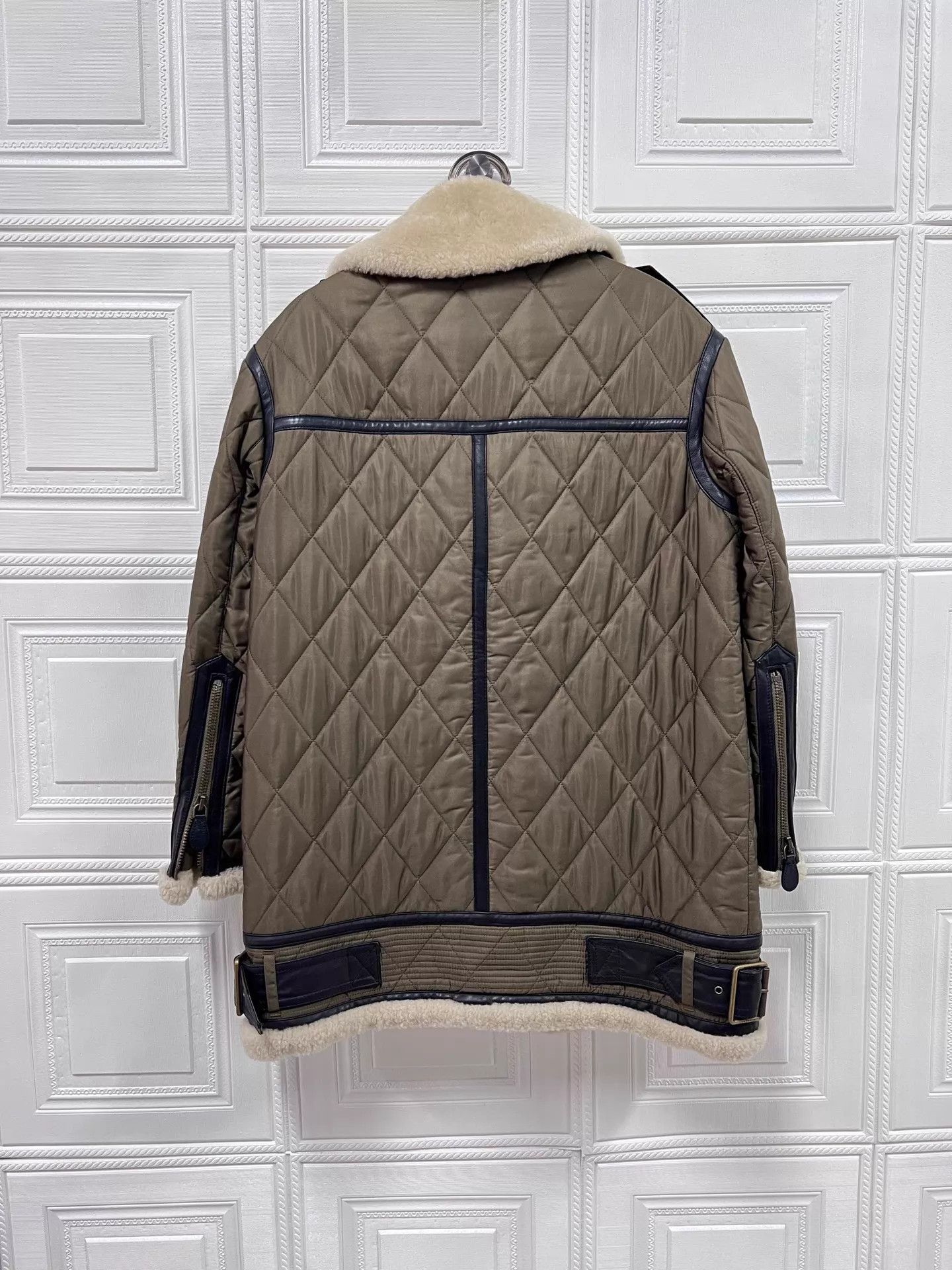 Burberry Burberry Check Lamb Wool Padded Jacket Size S 99 New Size S / US 4 / IT 40 - 2 Thumbnail