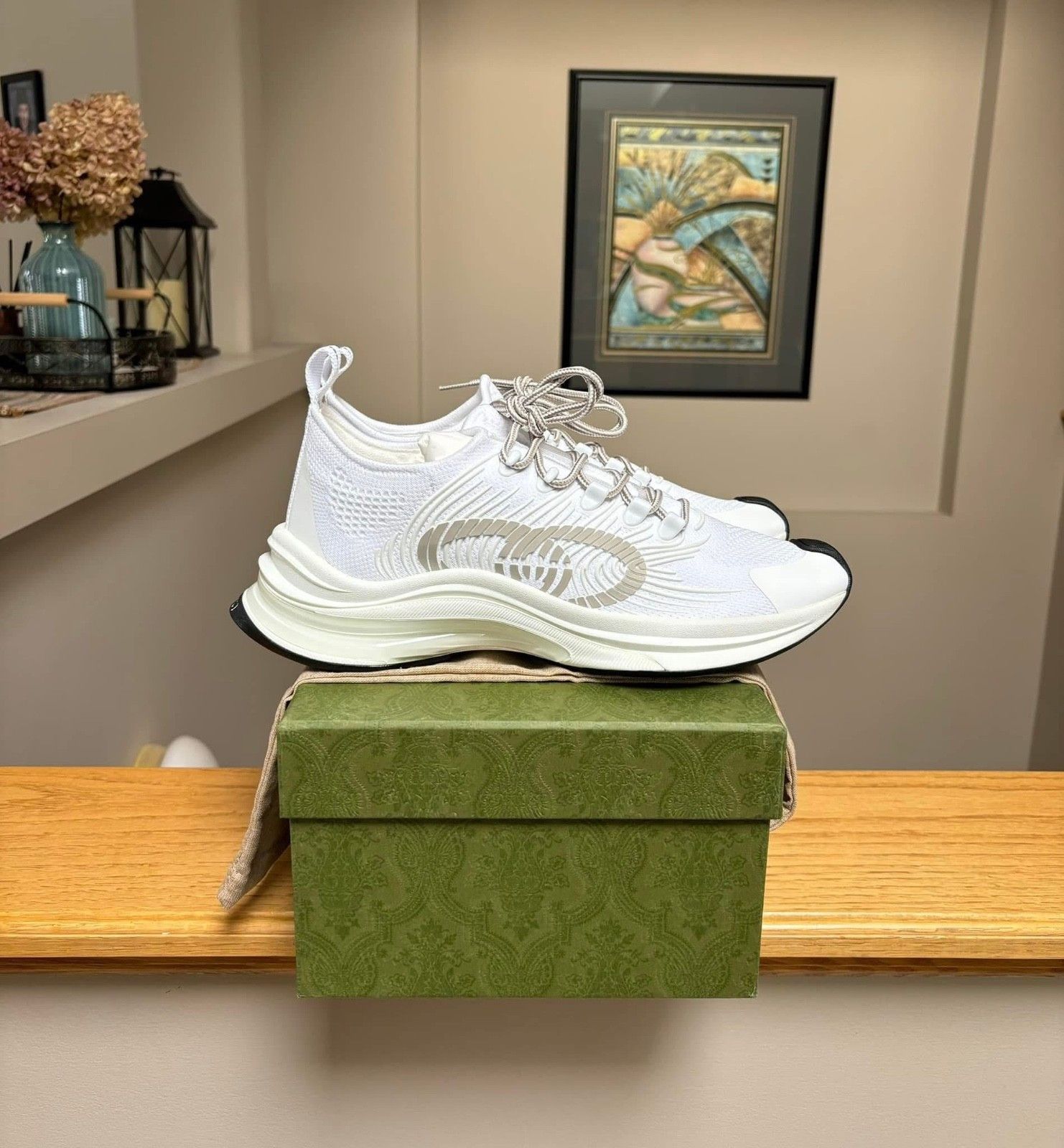 Gucci Gucci White Interlock GG Run Sneakers - $1000 -Brand New - Size US 7.5 / EU 40-41 - 1 Thumbnail