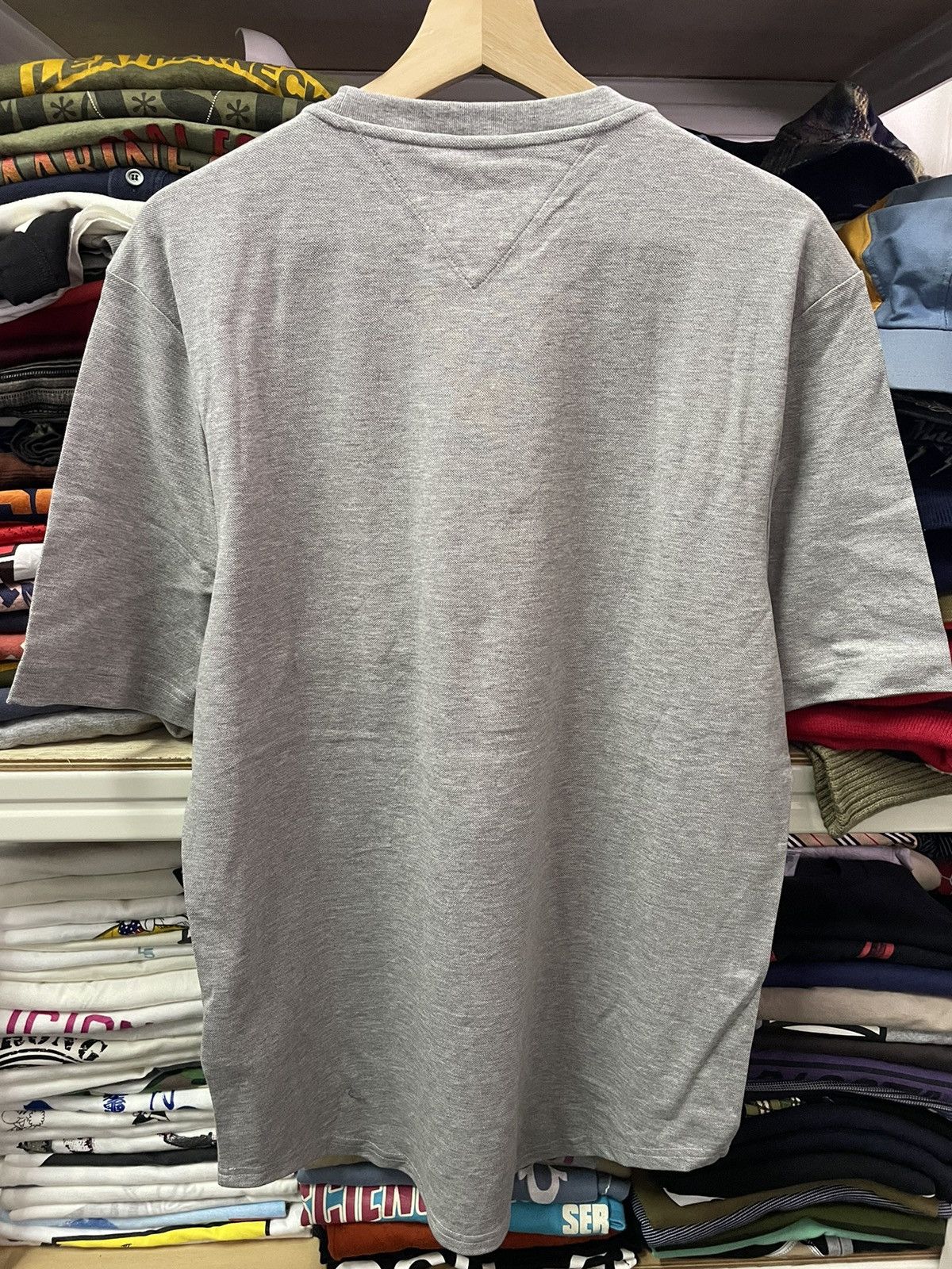 Tommy Hilfiger Vintage Tommy Hilfiger New With Tag Shirt Size US L / EU 52-54 / 3 - 4 Thumbnail