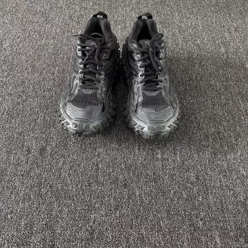 Balenciaga Balenciaga Tire shoes 2502-Nextarrow Size US 10 / EU 43 - 4 Thumbnail