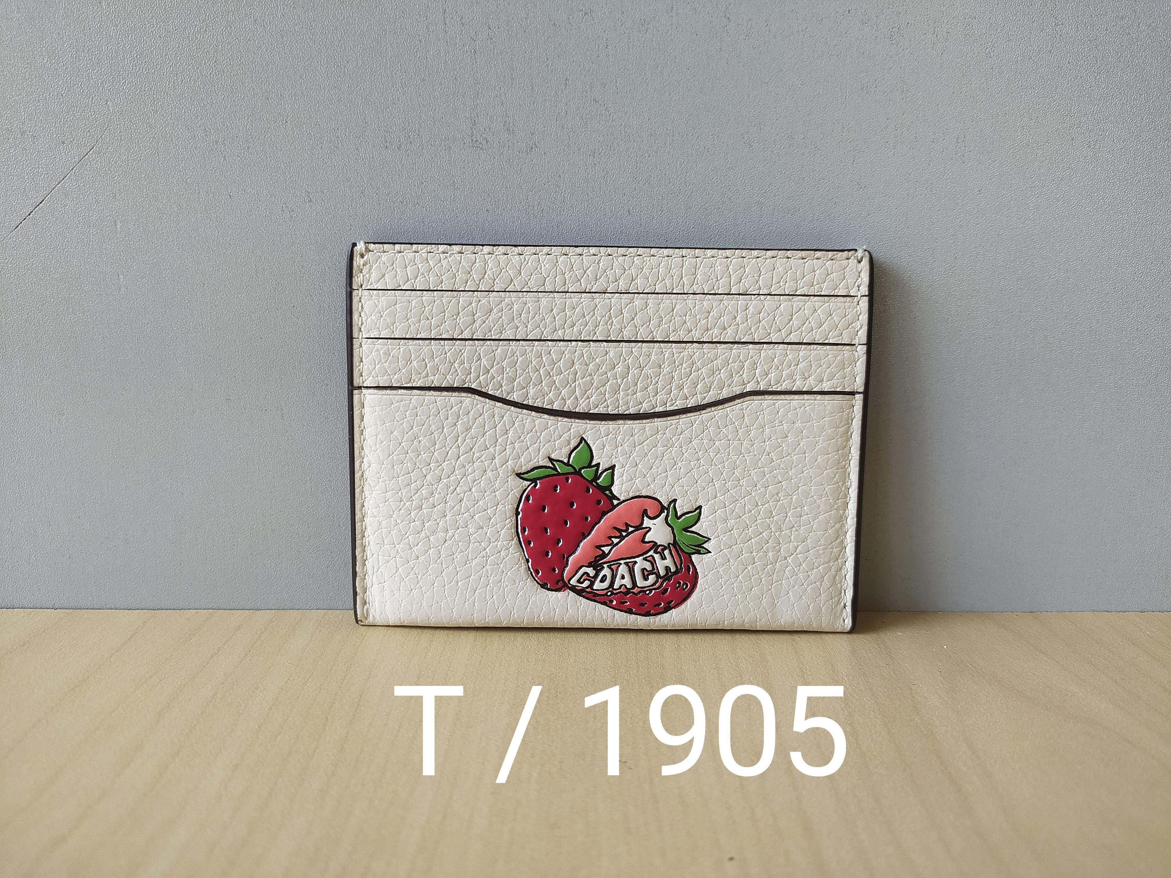 Coach Coach Leather Slim Credit Card case Free Shipping T/1905 Size ONE SIZE - 11 Thumbnail