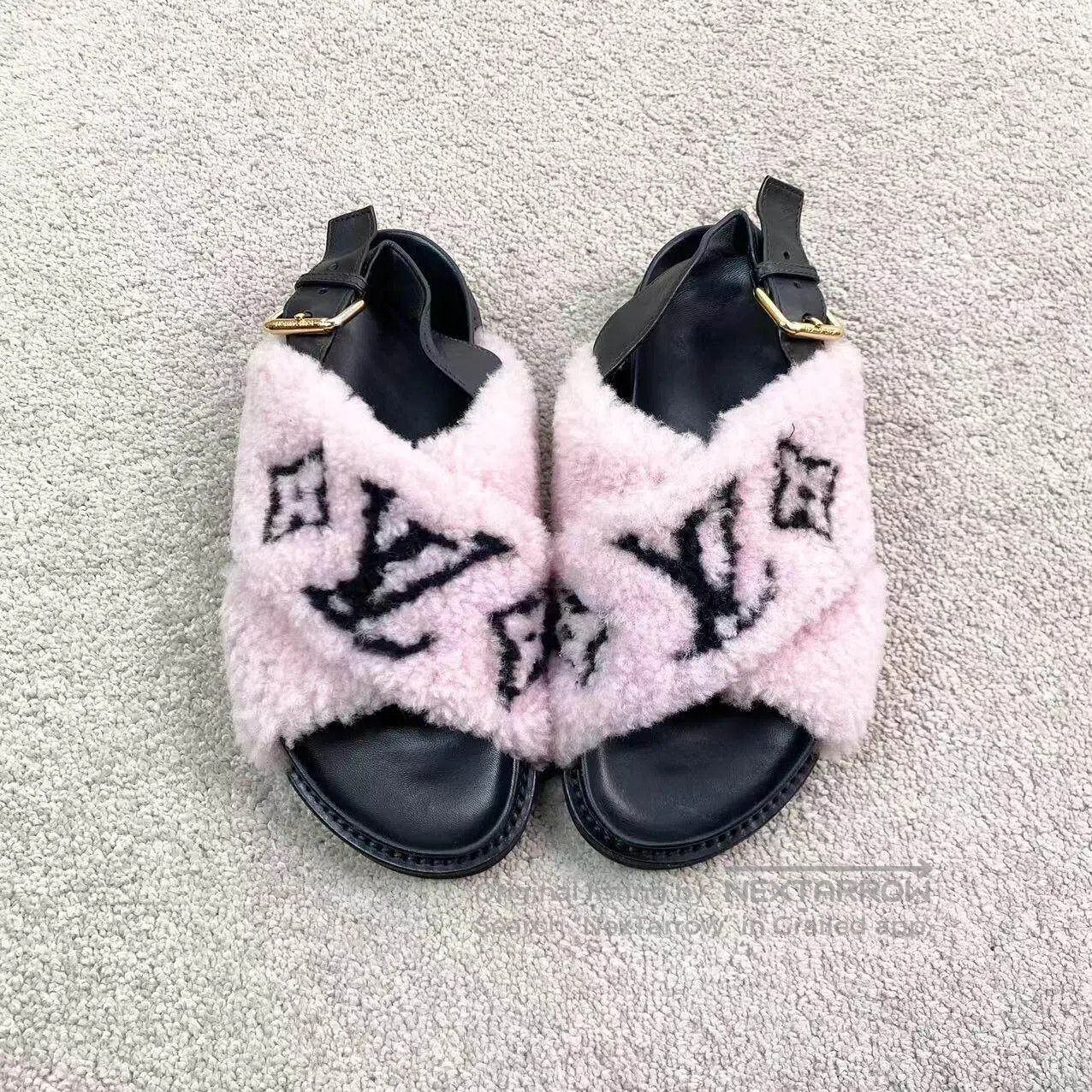 Louis Vuitton Louis Vuitton 23SS plush sandals| Size US 6.5 / IT 36.5 - 2 Thumbnail